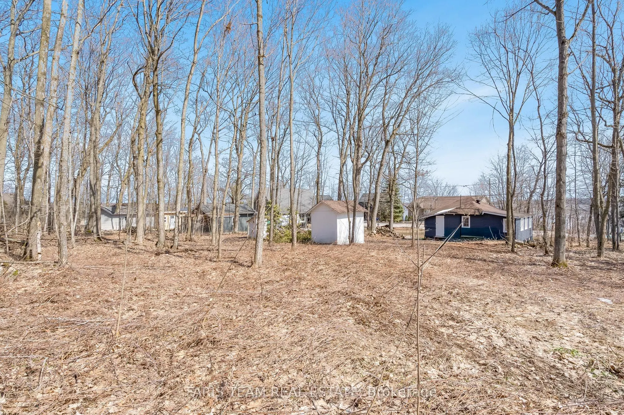 365 Robins Point Road
