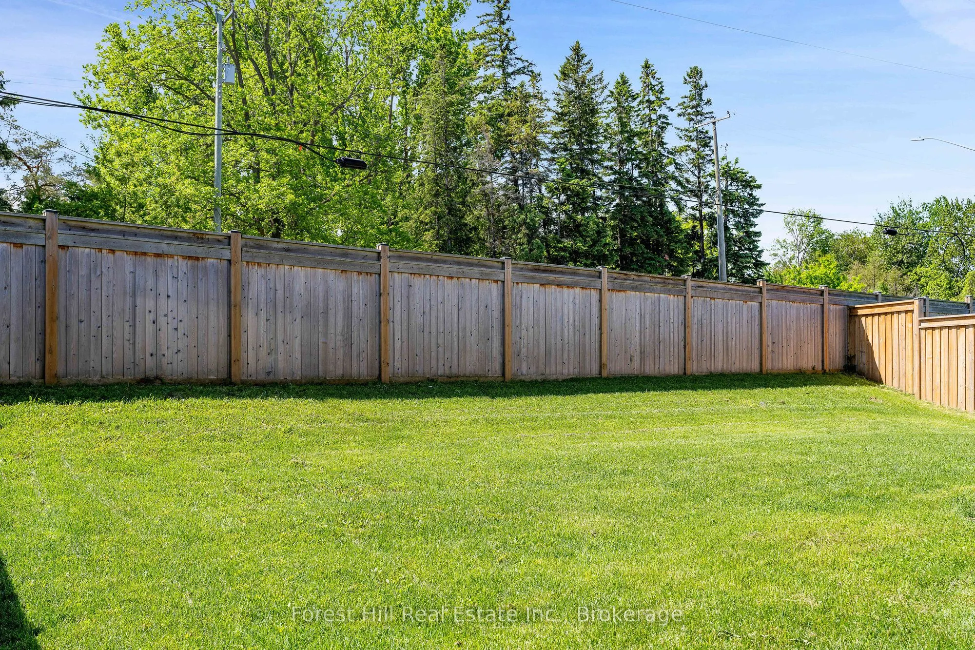 89 Lockerbie Crescent