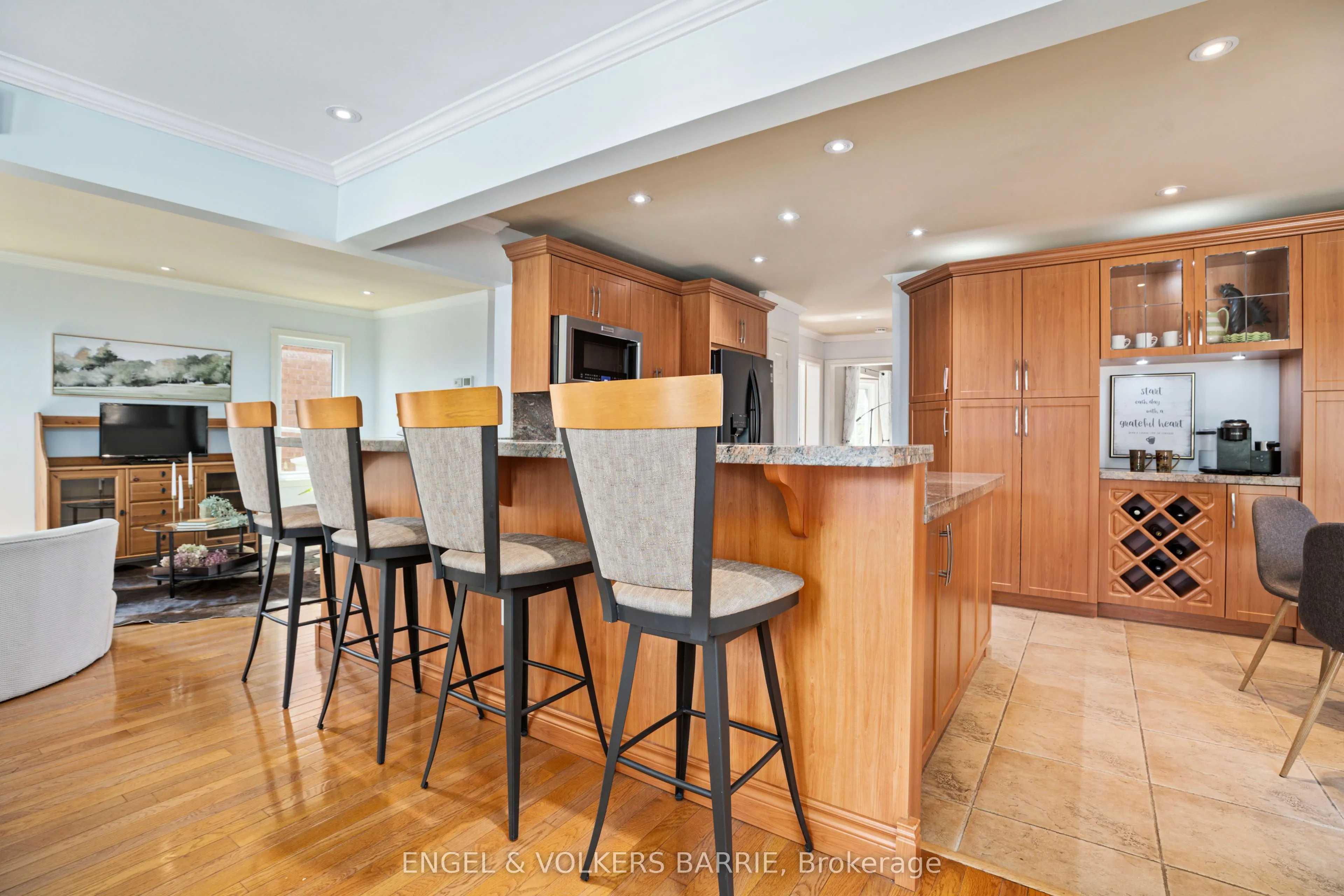 19 Grand Forest Drive