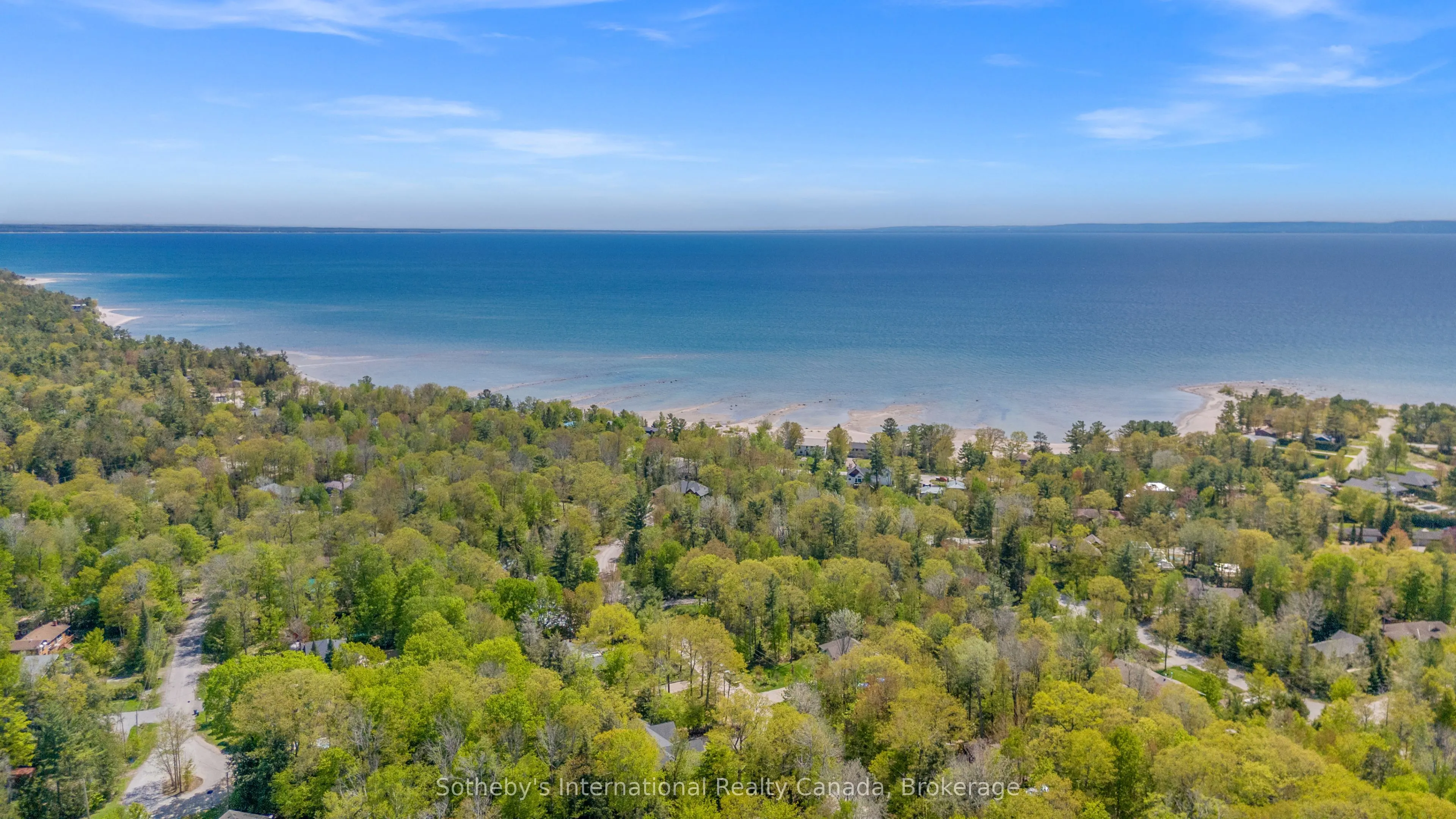 156 Moreau Parkway