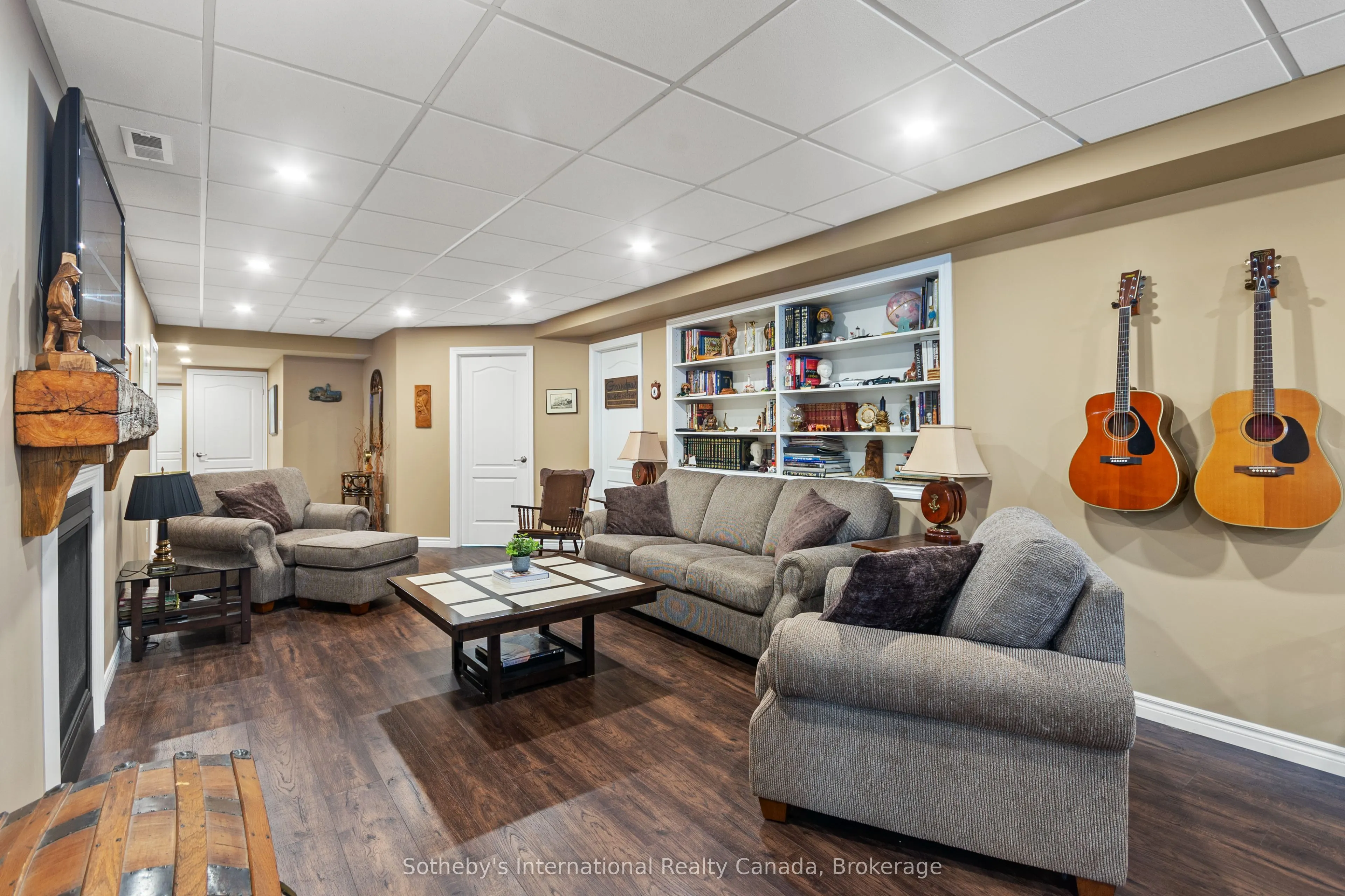 156 Moreau Parkway
