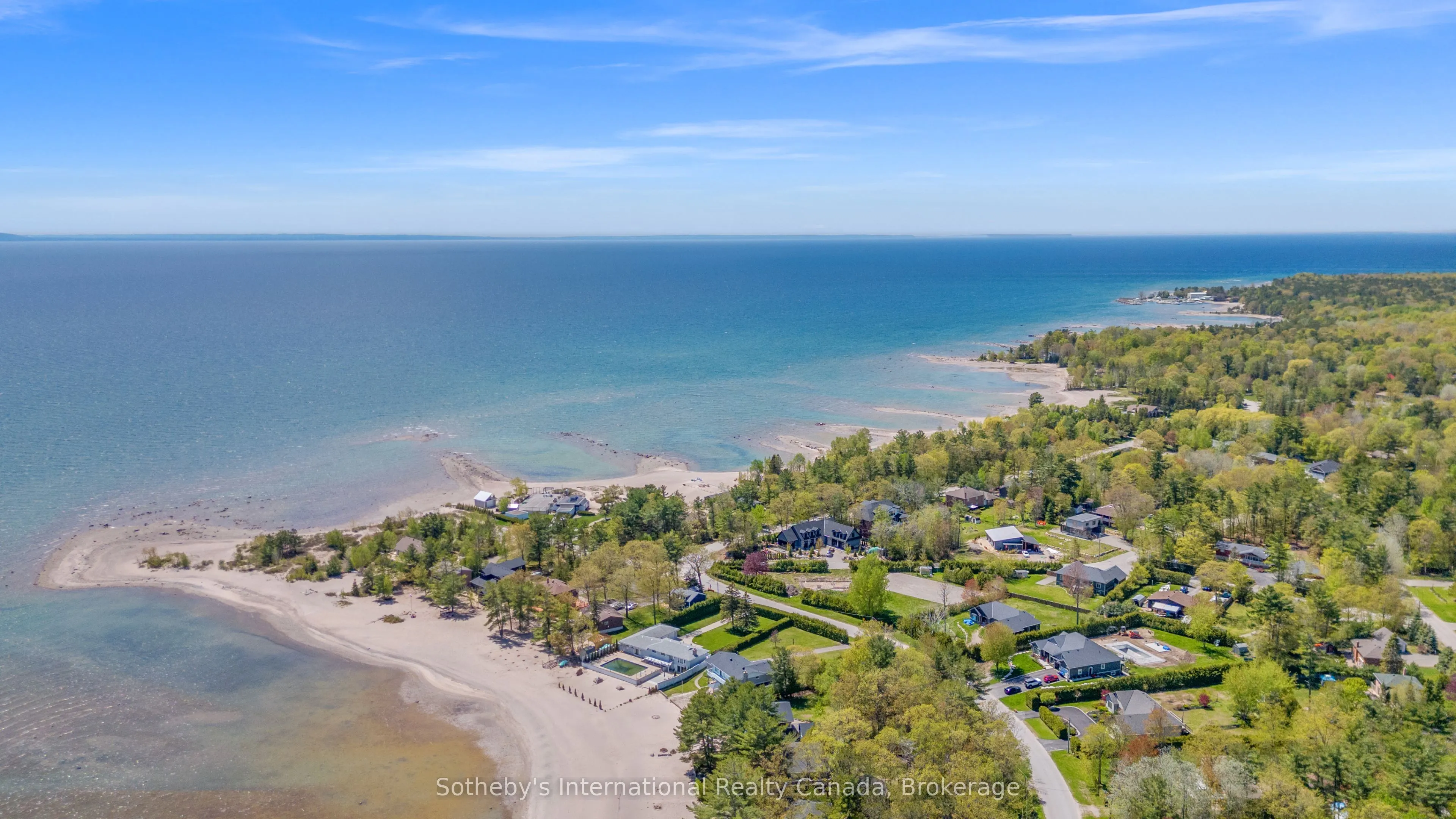 156 Moreau Parkway