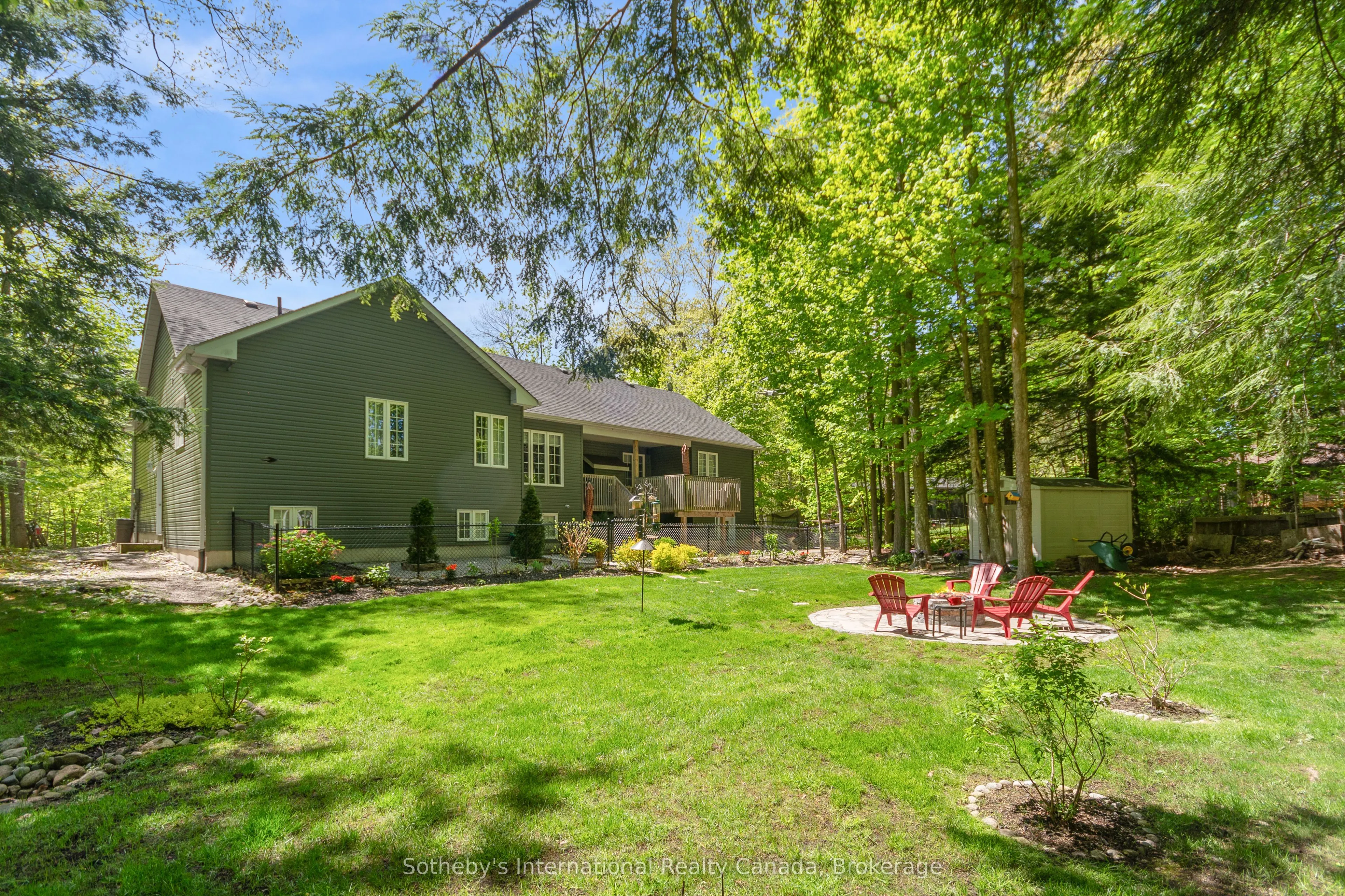 156 Moreau Parkway