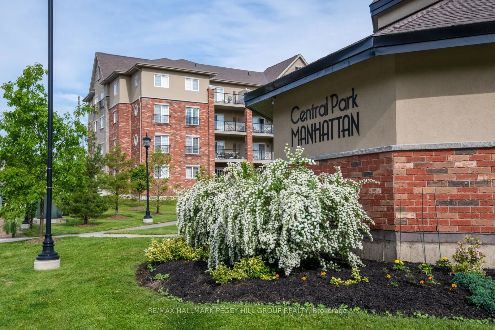 39 Ferndale Drive S #112