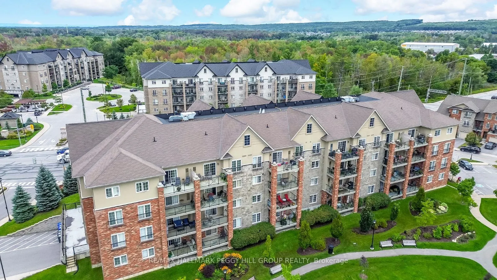 39 Ferndale Drive S #112