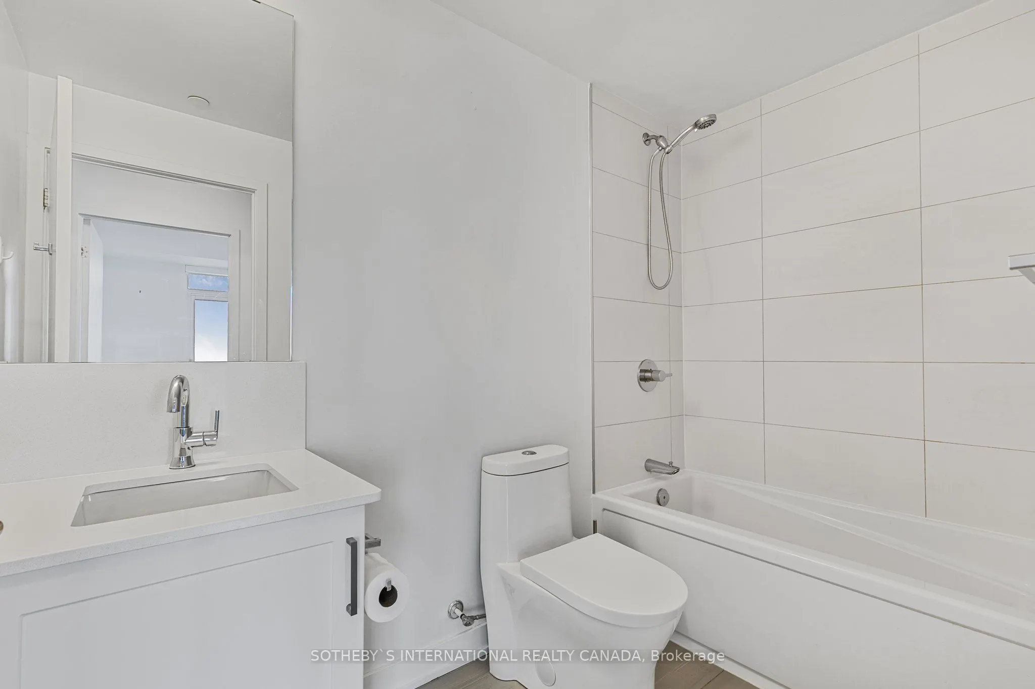 681 Yonge Street, #403