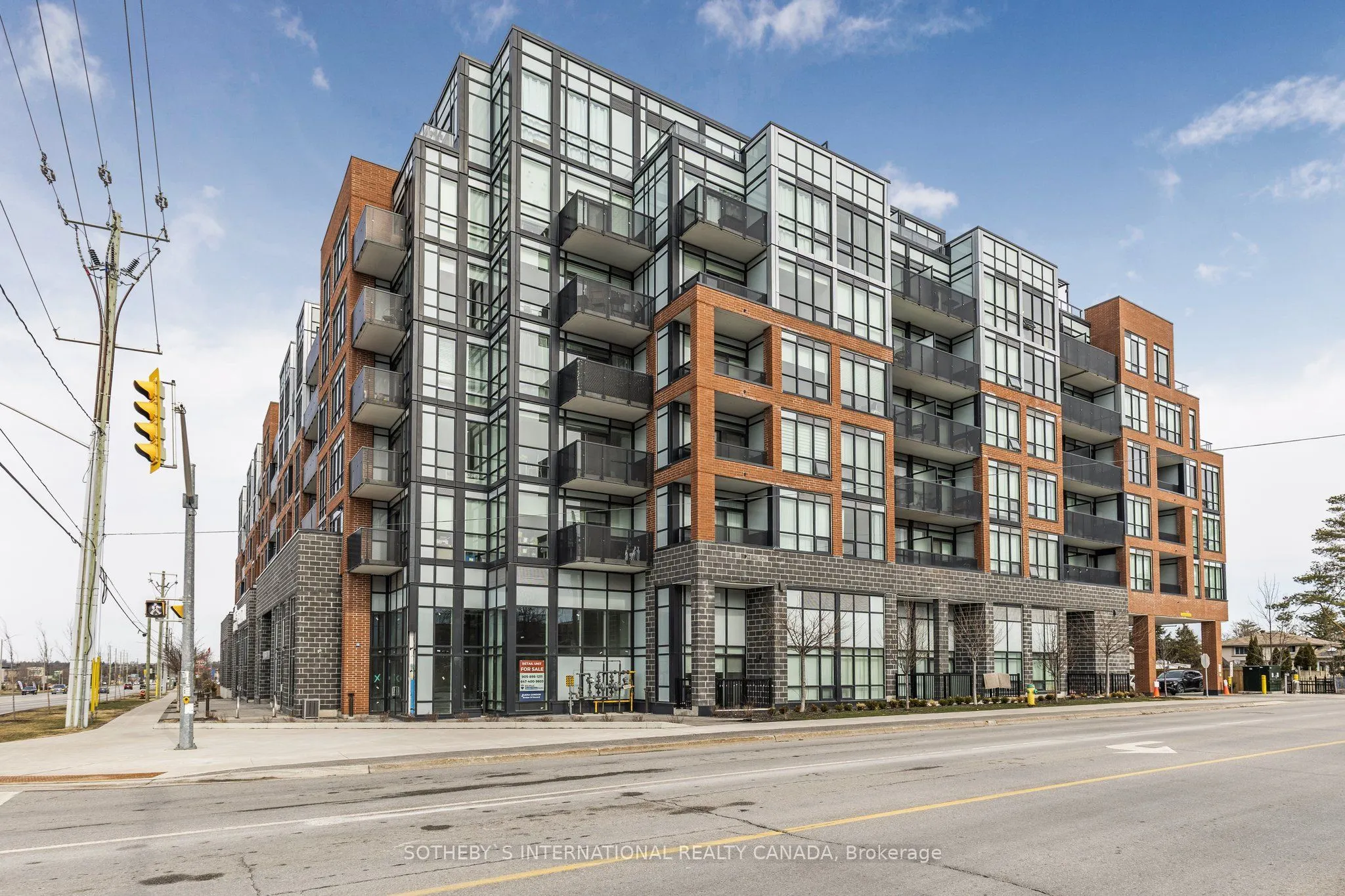 681 Yonge Street, #403