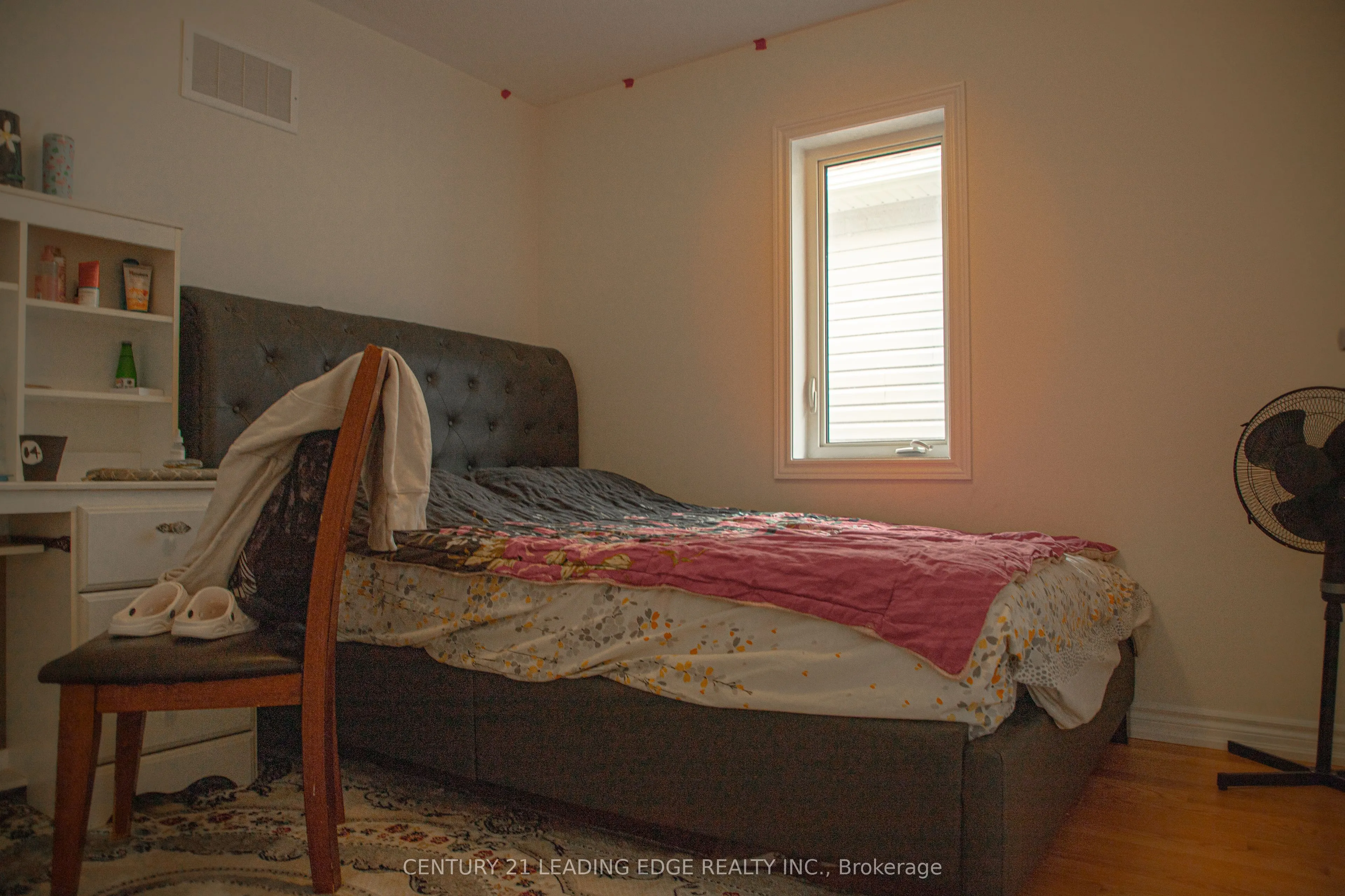 2 Ludlow Drive E