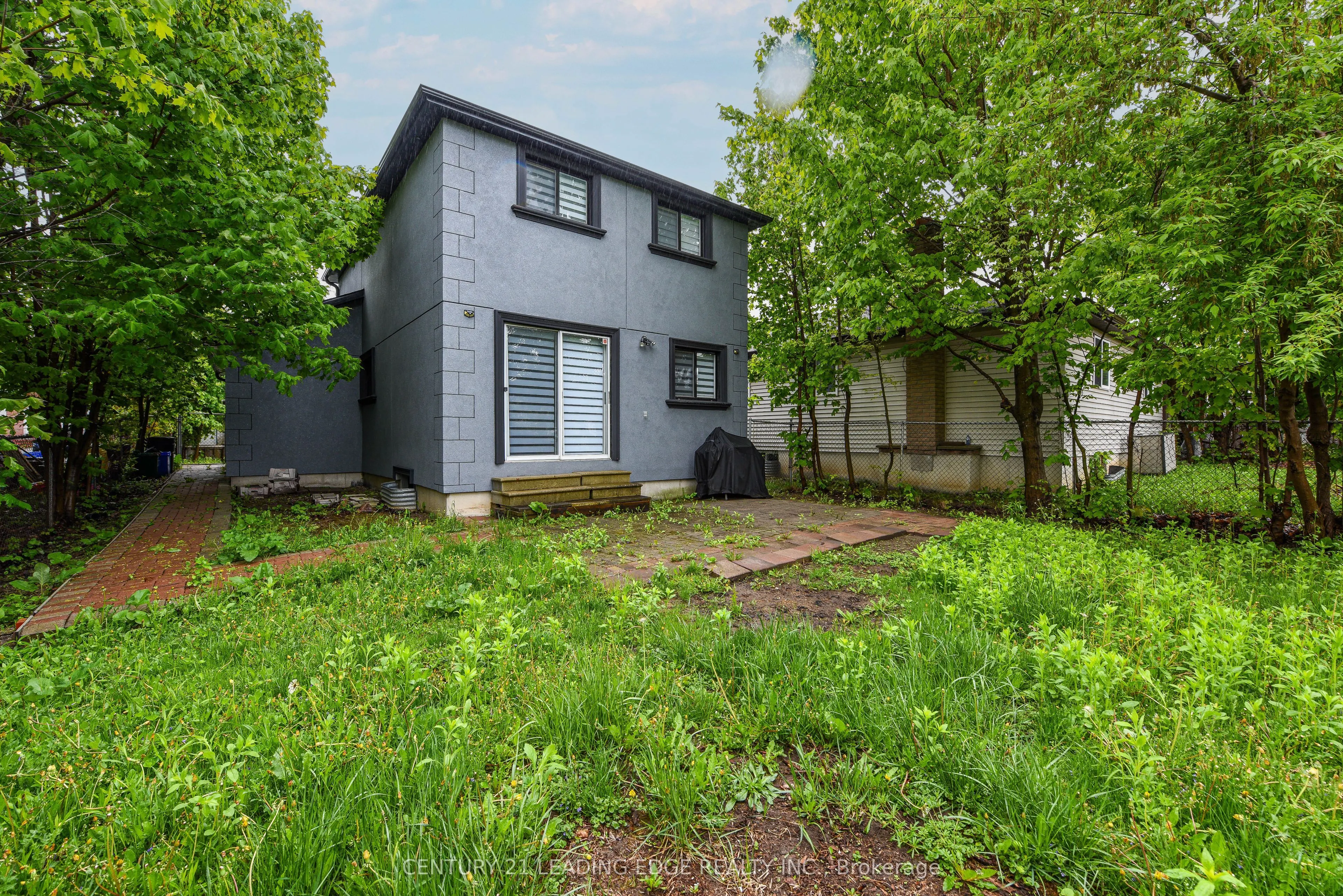 169 Hickling Trail