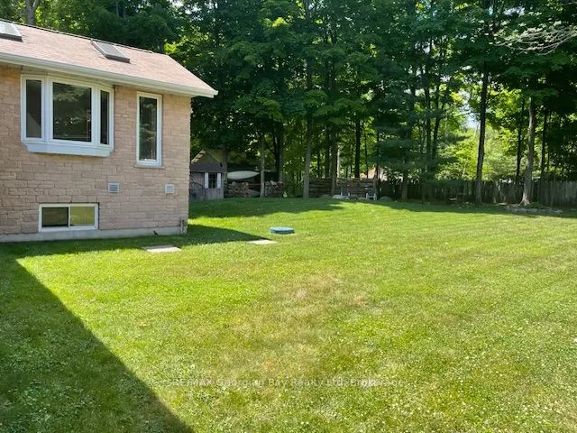 16 Mundy Avenue