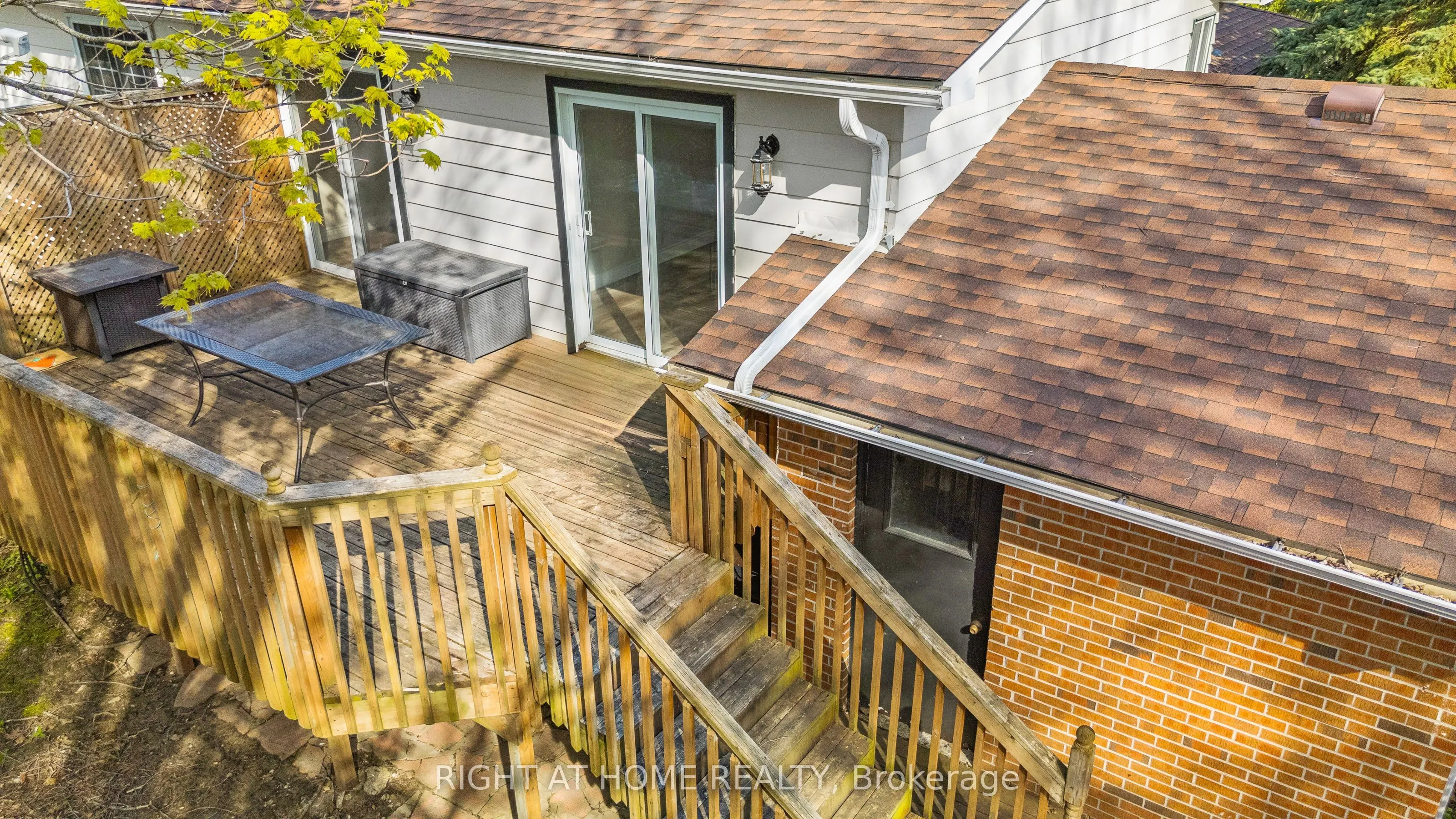 21 Ashdale Court
