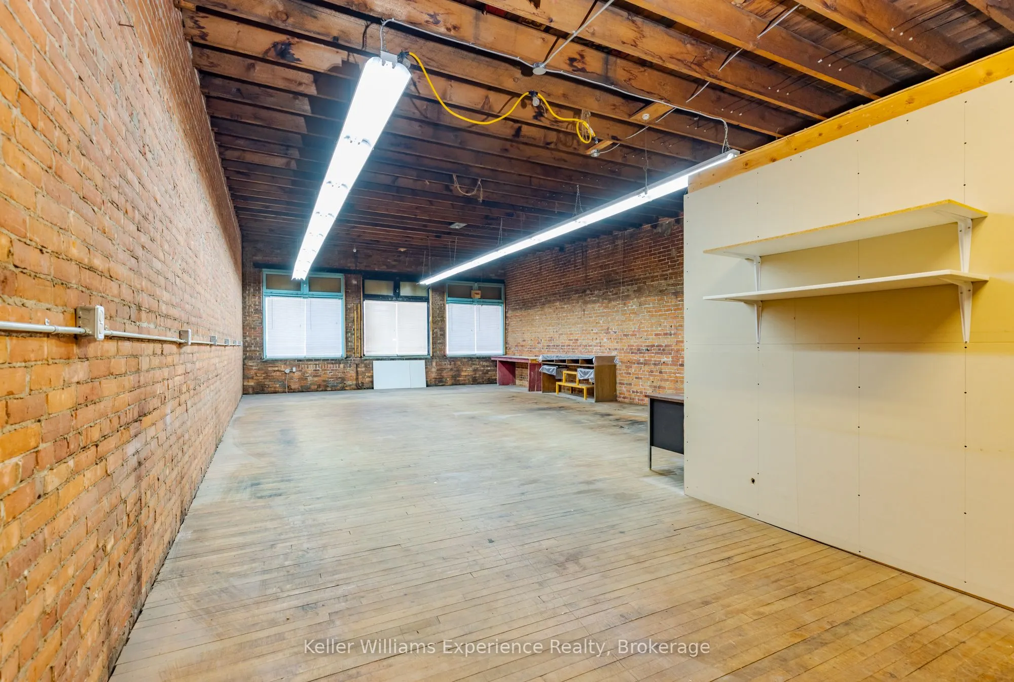 276 KING Street