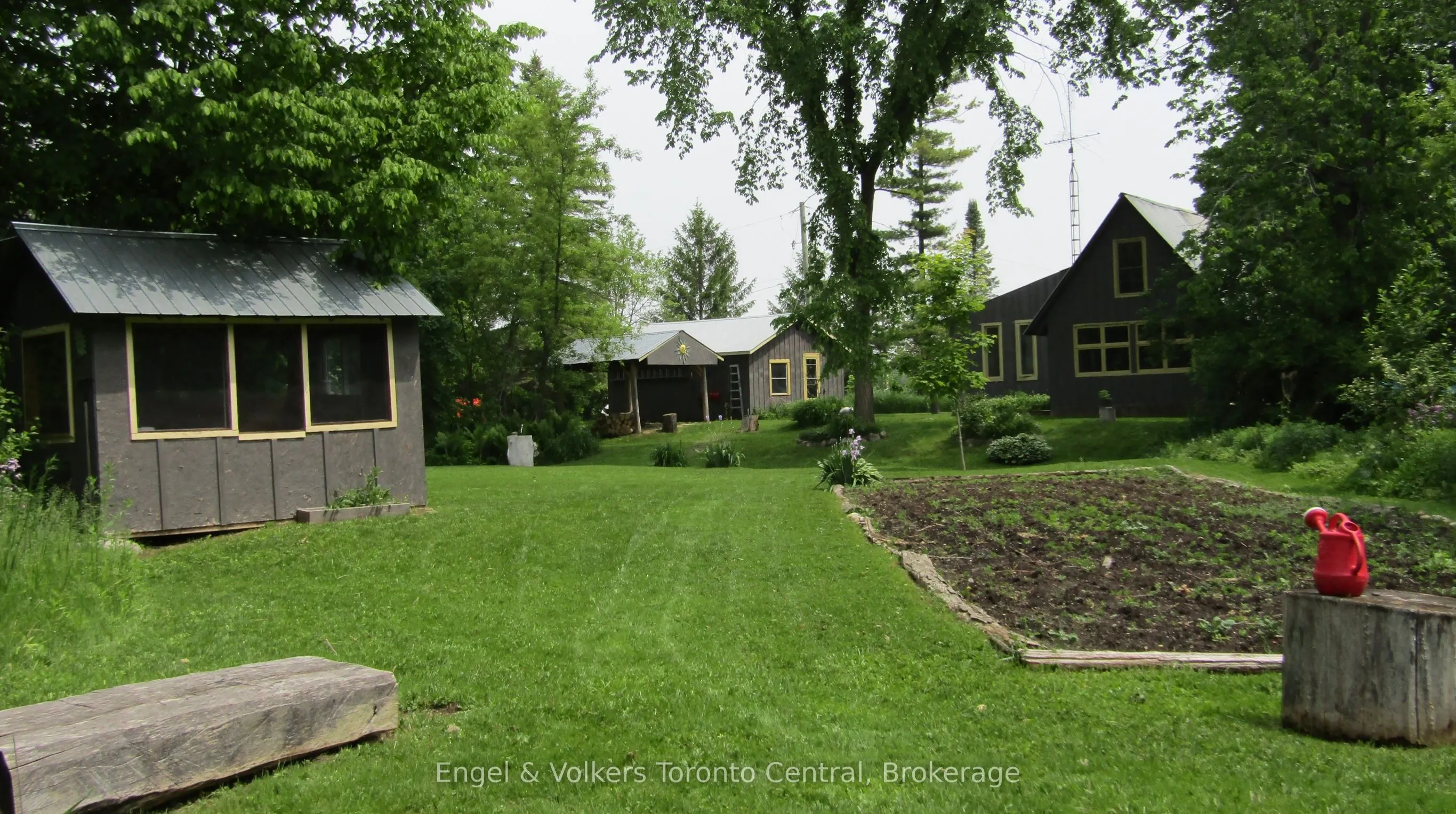 7237 Nottawasaga 6/7 Side Road