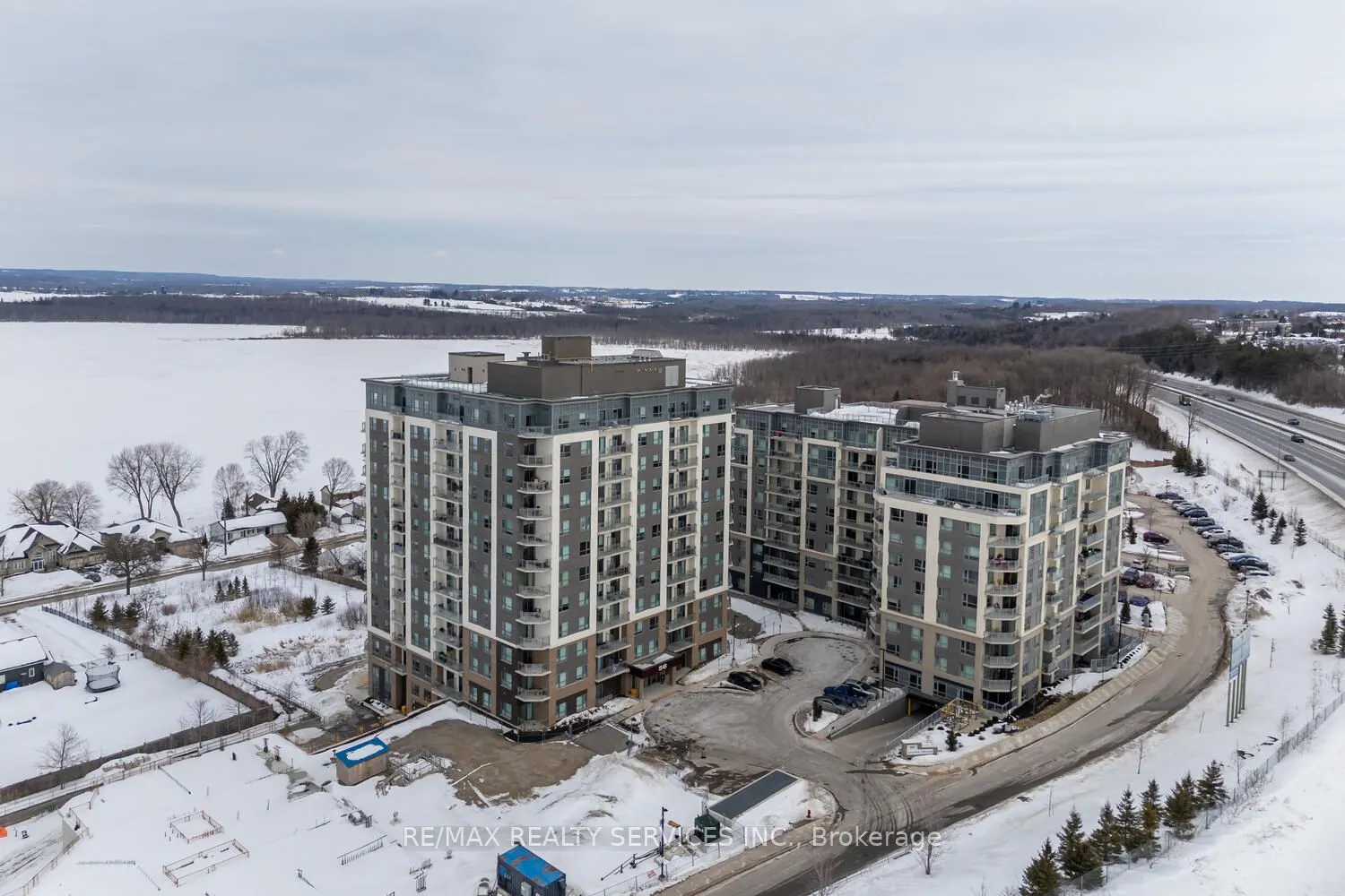 56 Lakeside Terrace #108