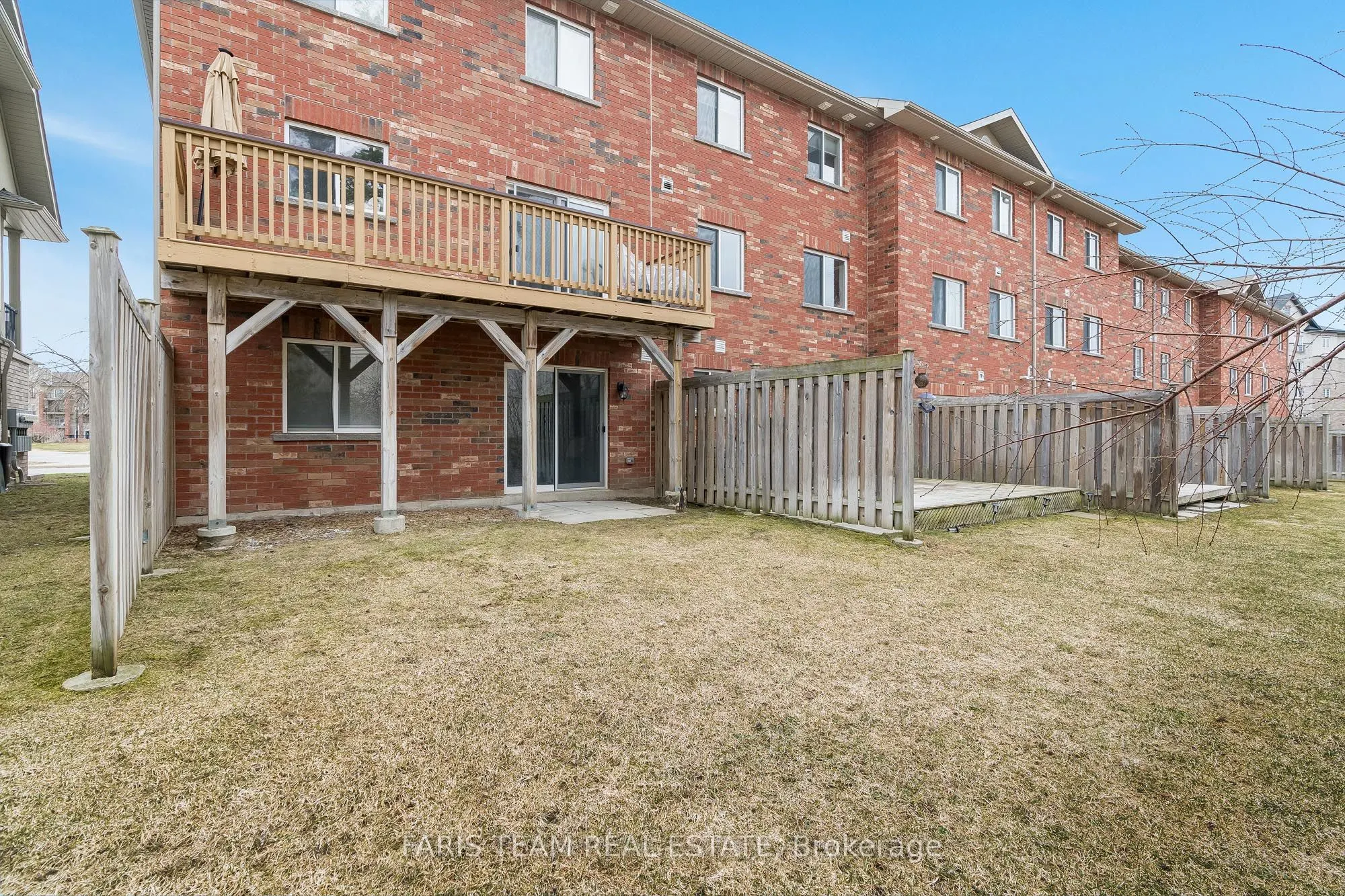 57 Ferndale Drive S #9