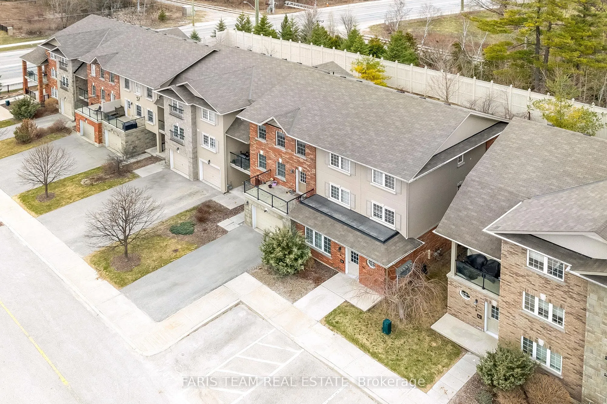 57 Ferndale Drive S #9