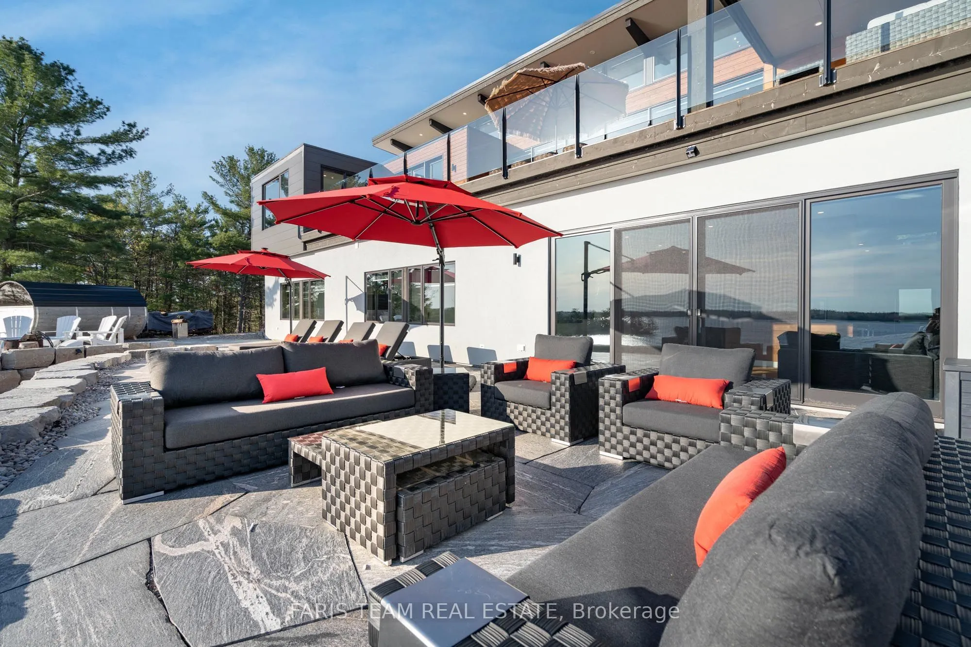 3886 East Shore Road