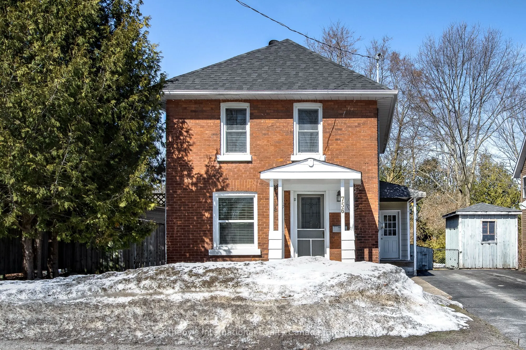 756 Quebec Street