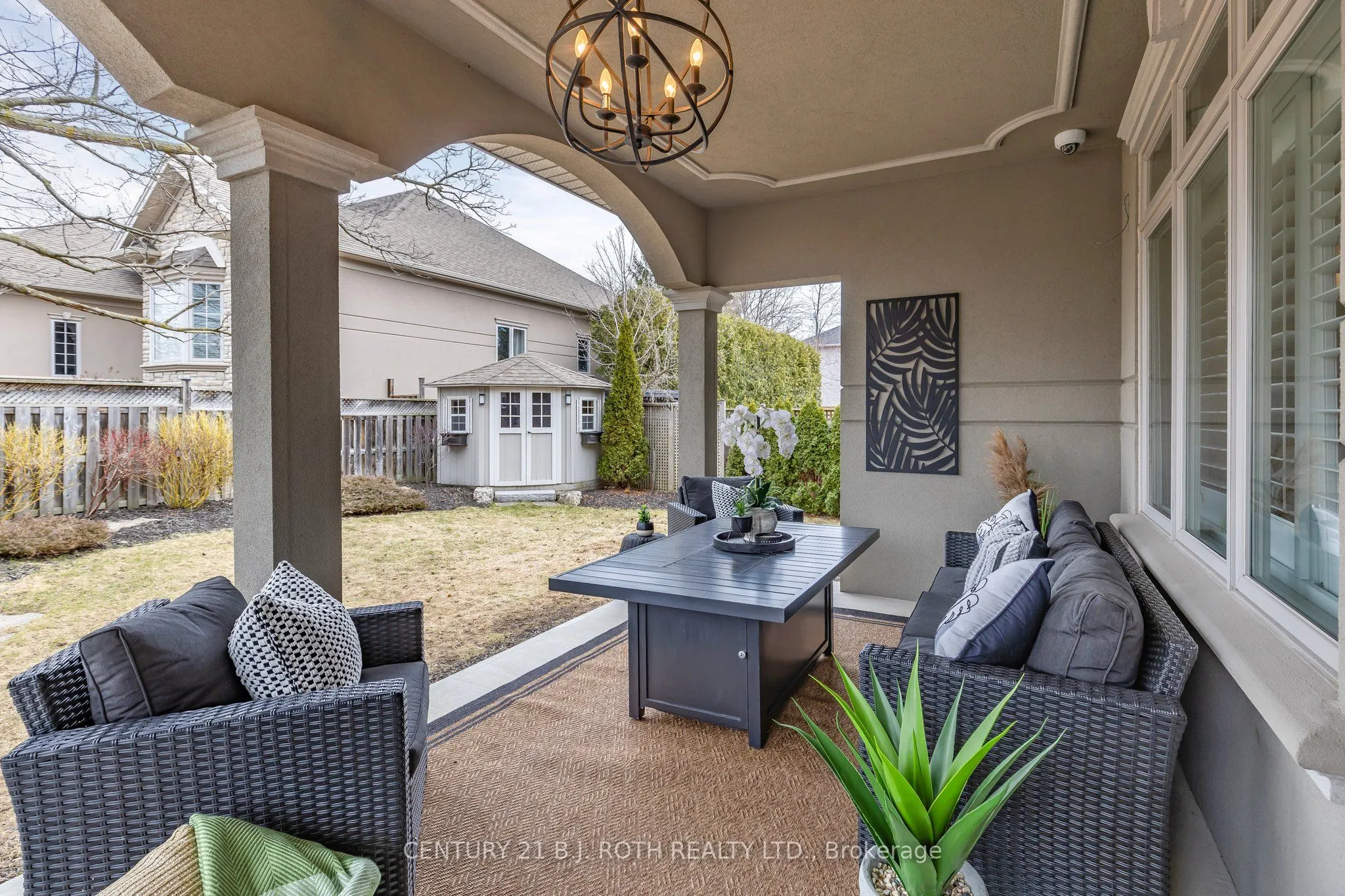 284 Codrington Street