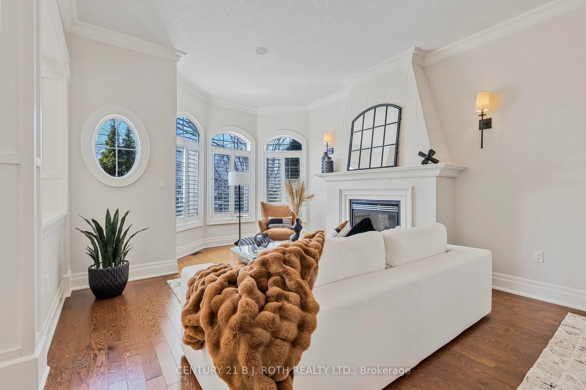 284 Codrington Street