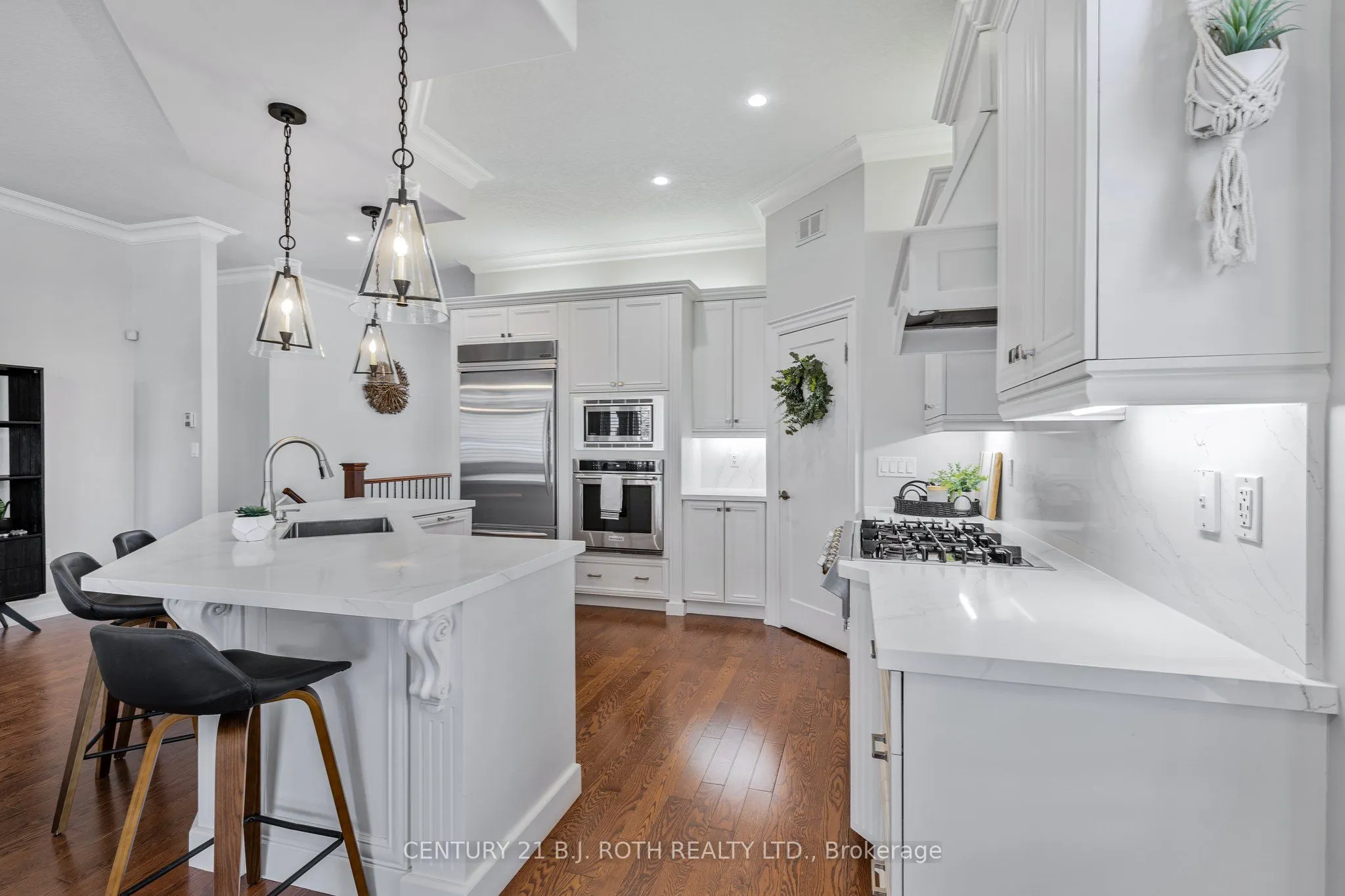 284 Codrington Street