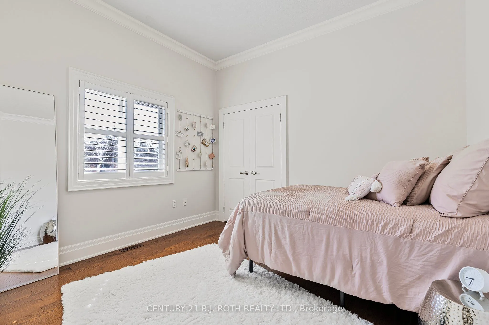 284 Codrington Street