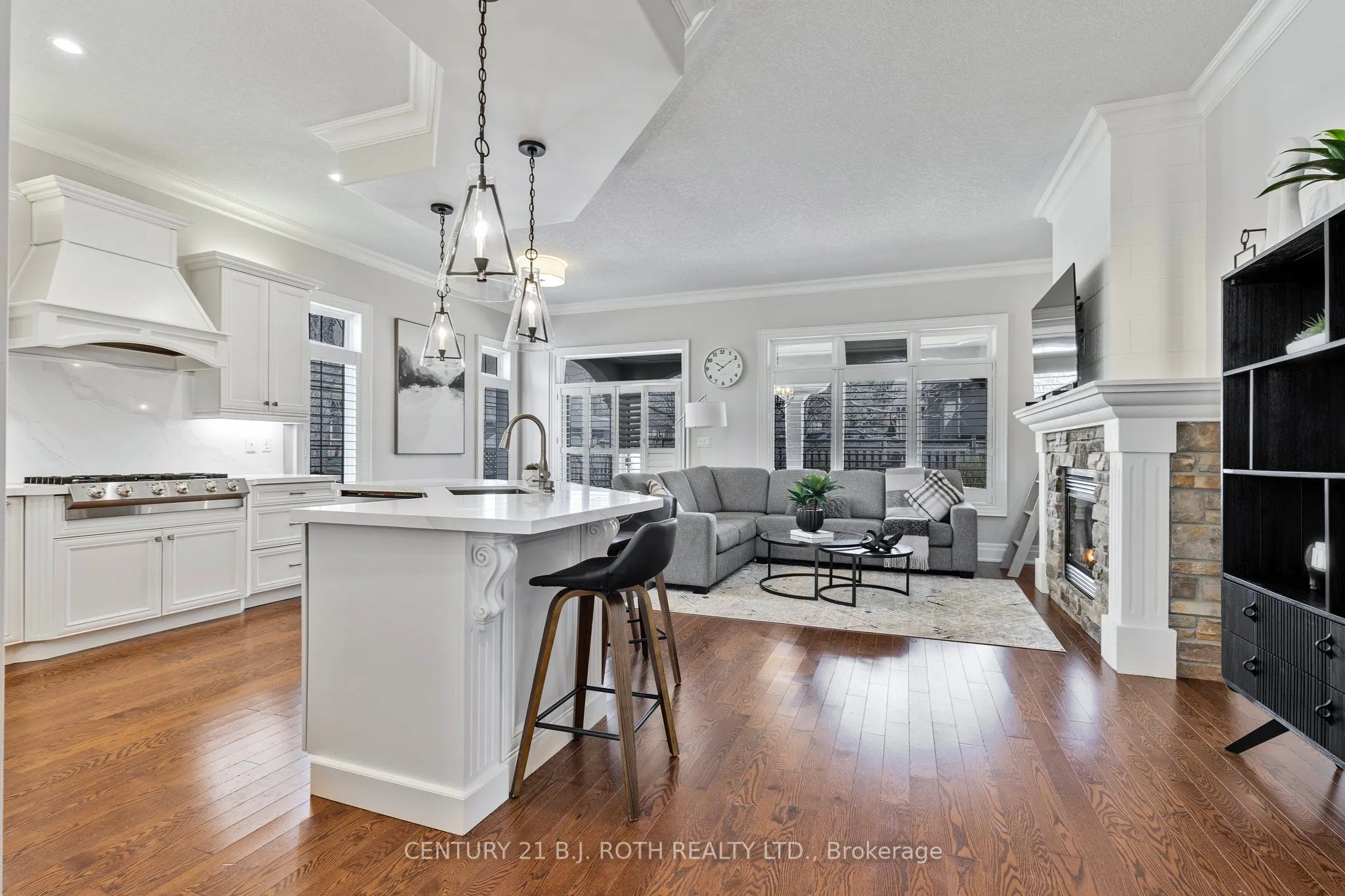 284 Codrington Street