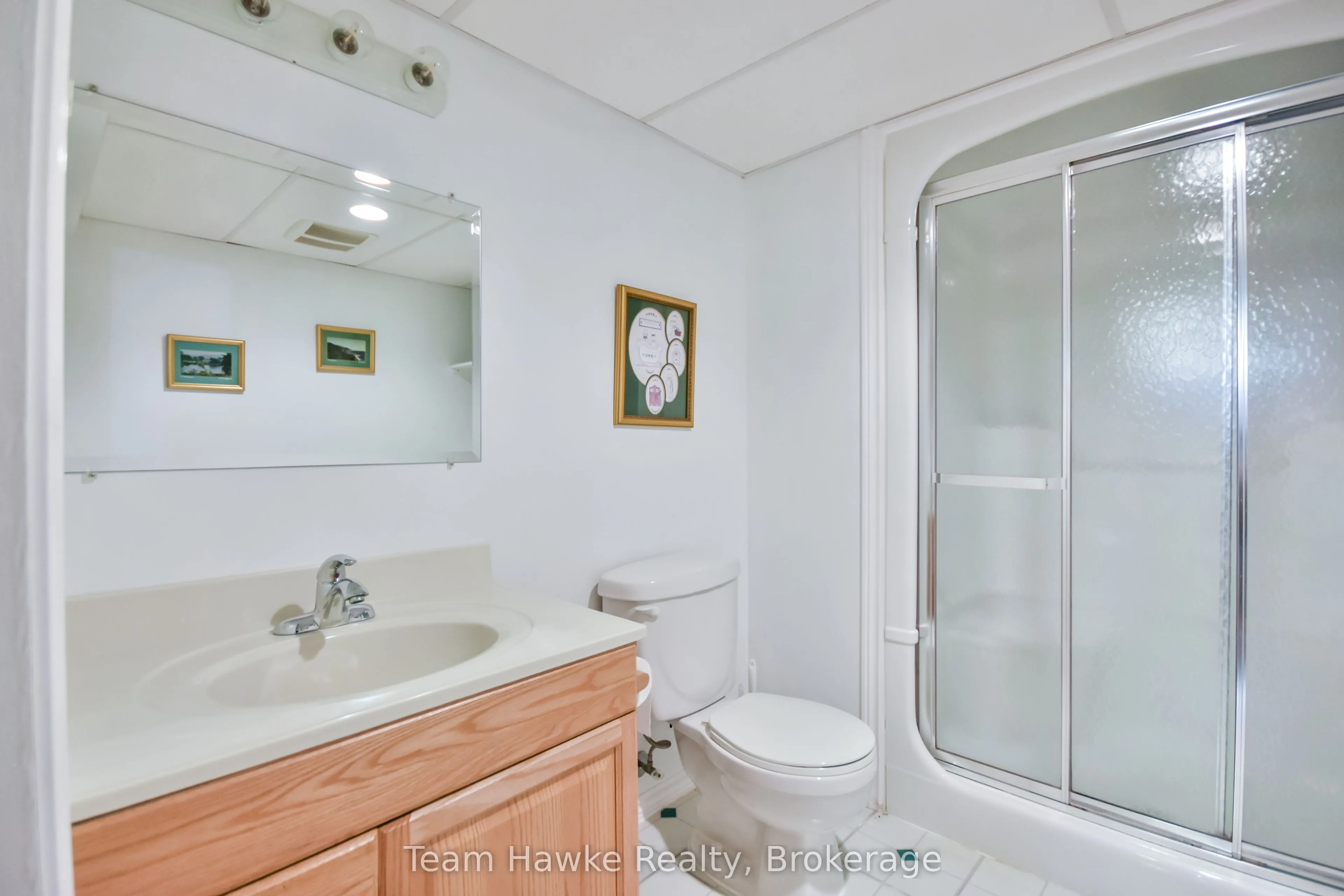 90 Burke Street, #20