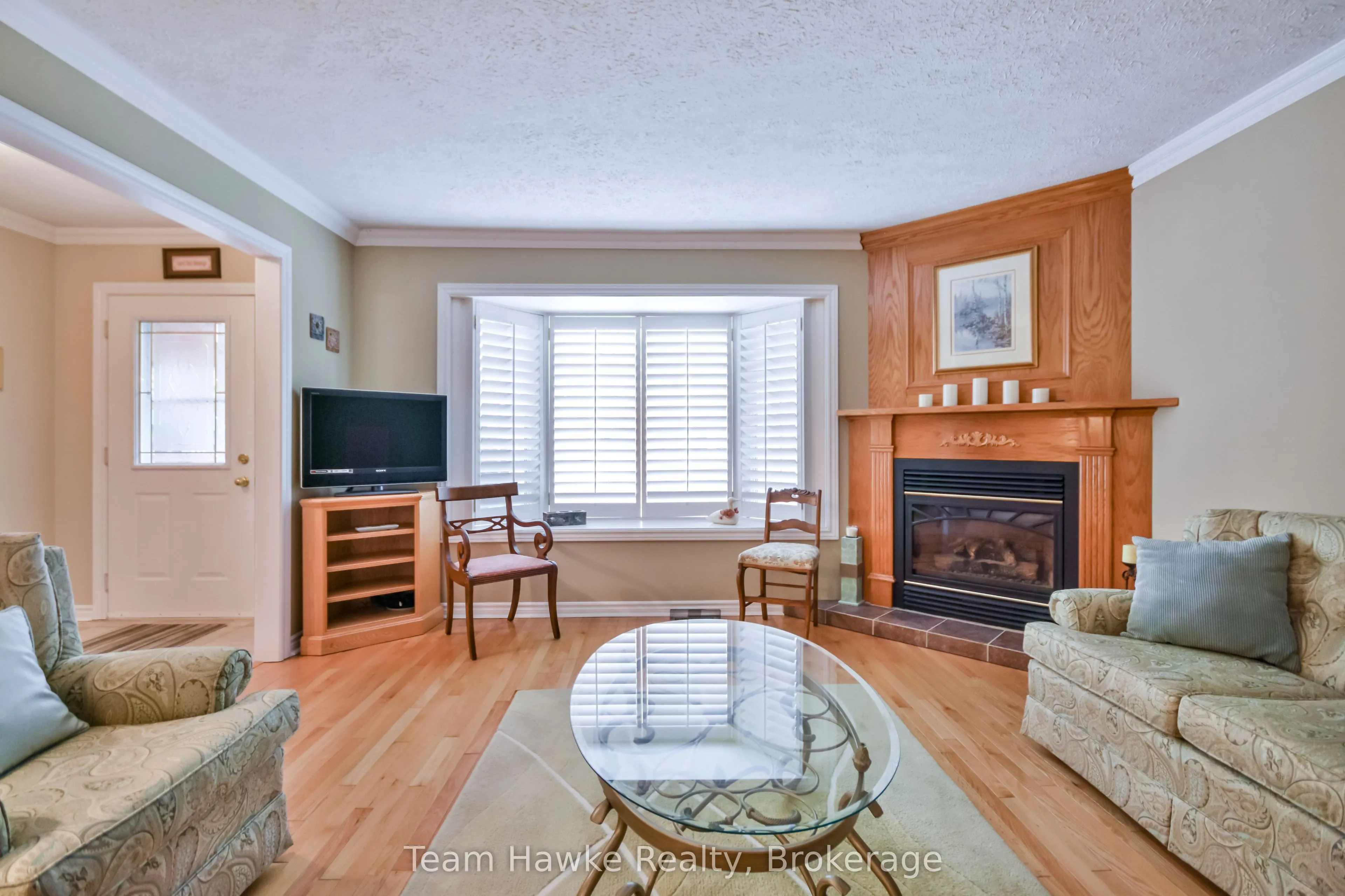 90 Burke Street, #20
