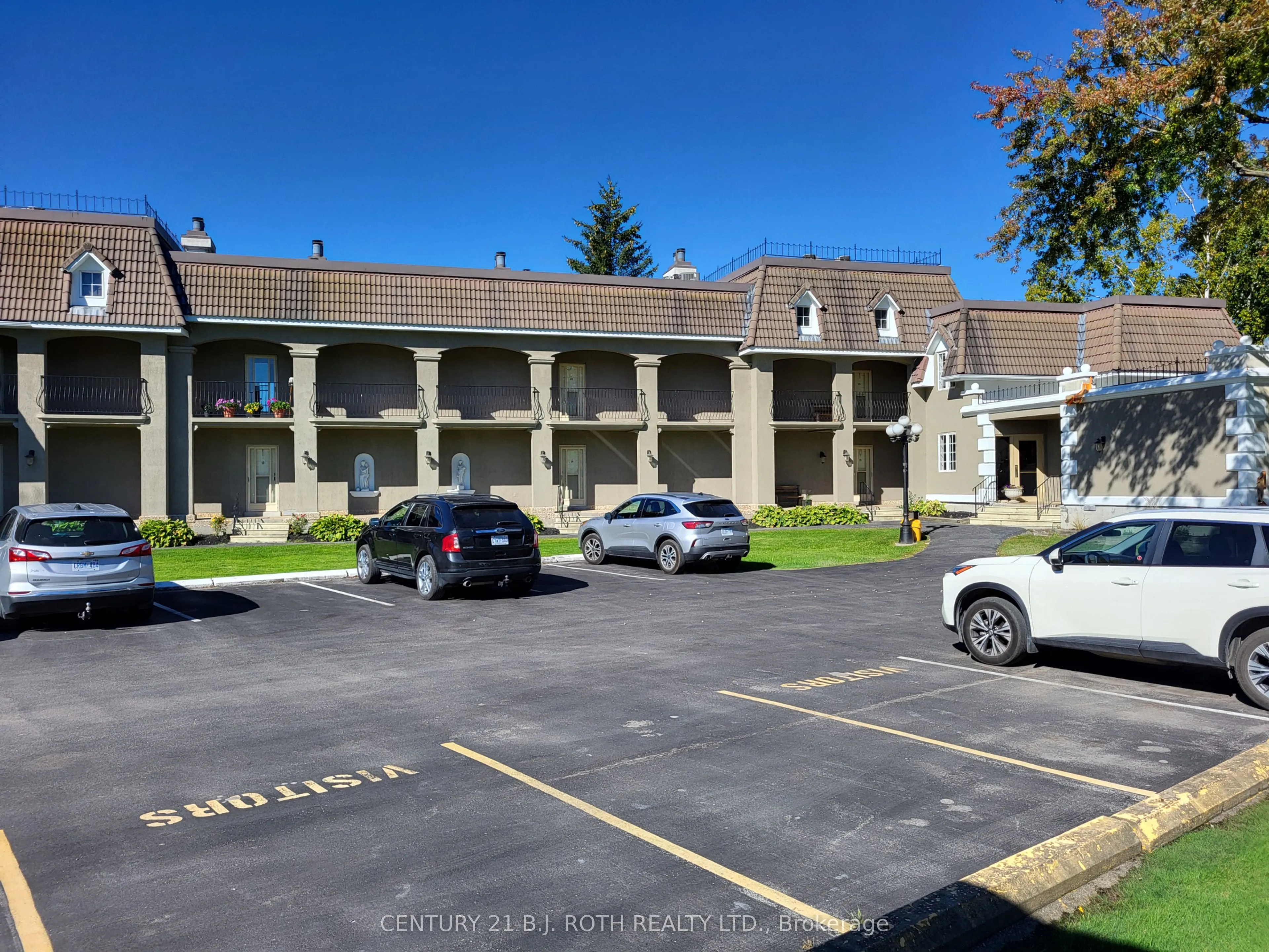 60 Laguna Parkway, #15