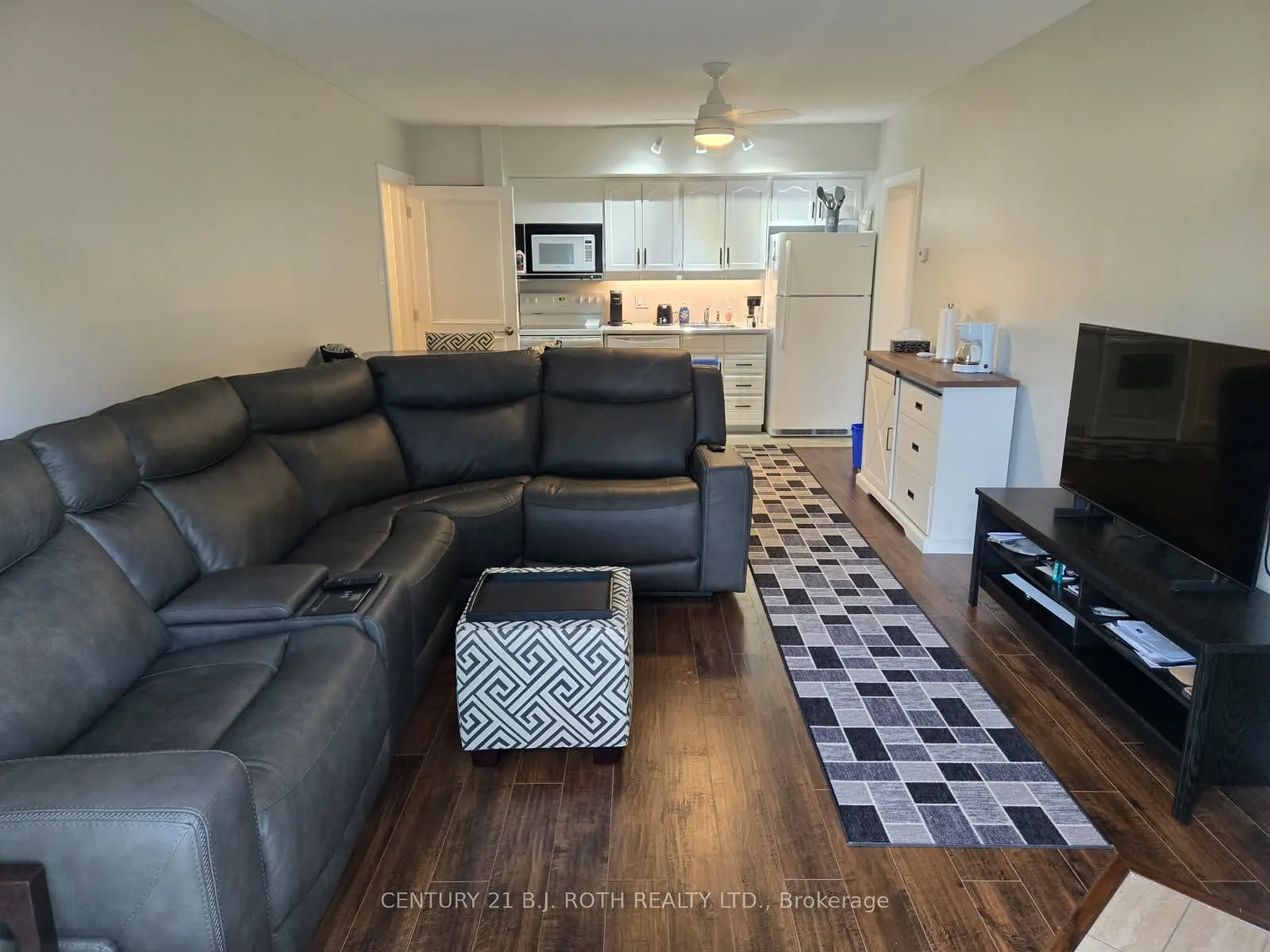 60 Laguna Parkway, #15