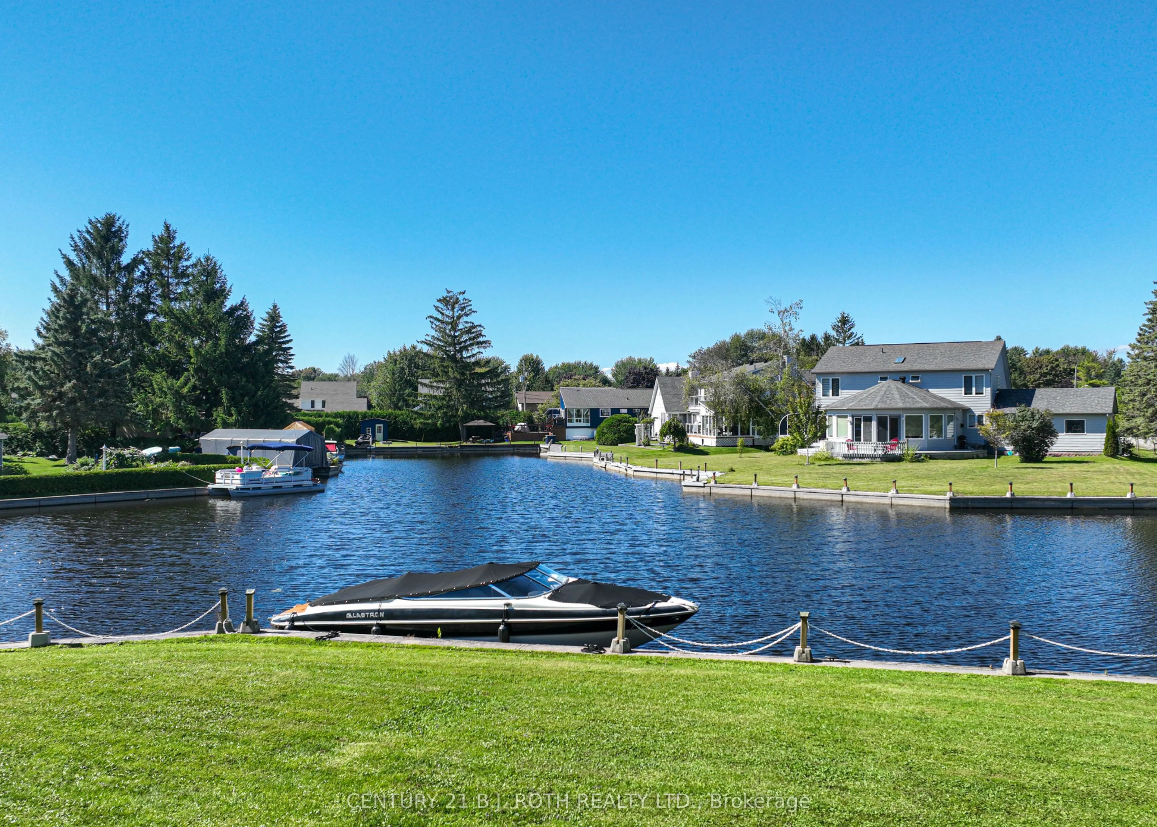 60 Laguna Parkway, #15