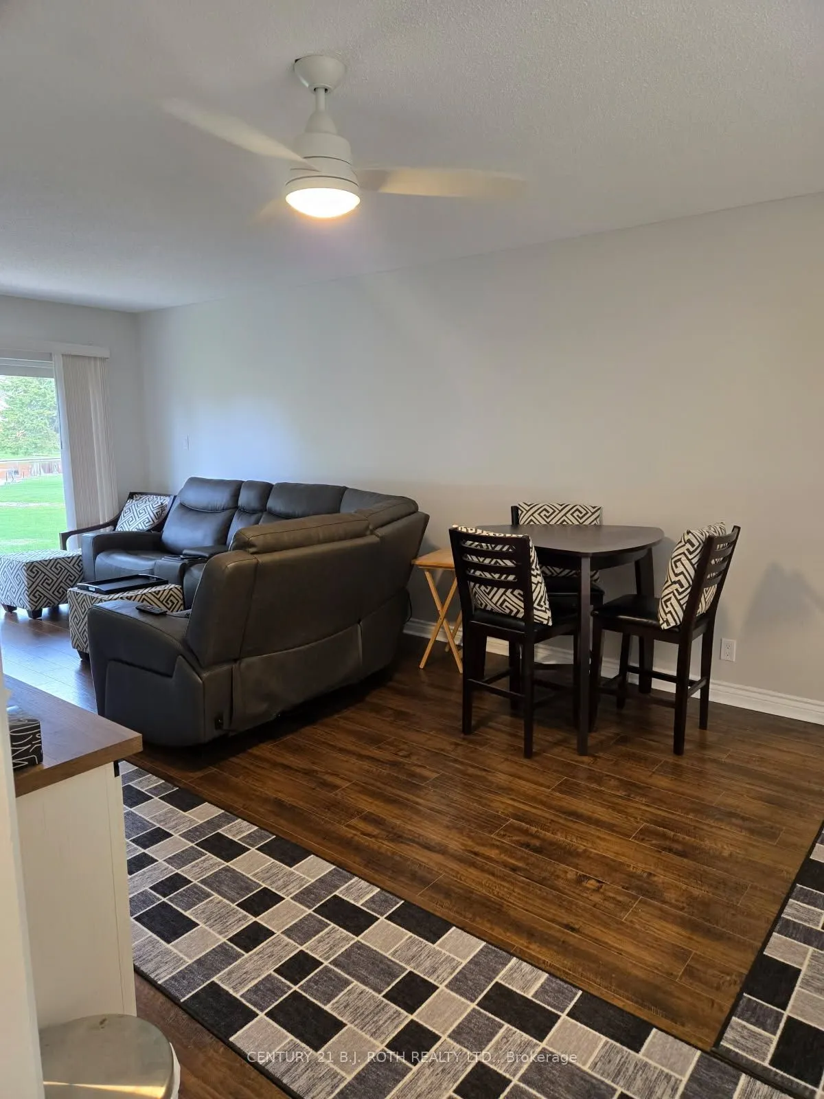 60 Laguna Parkway, #15
