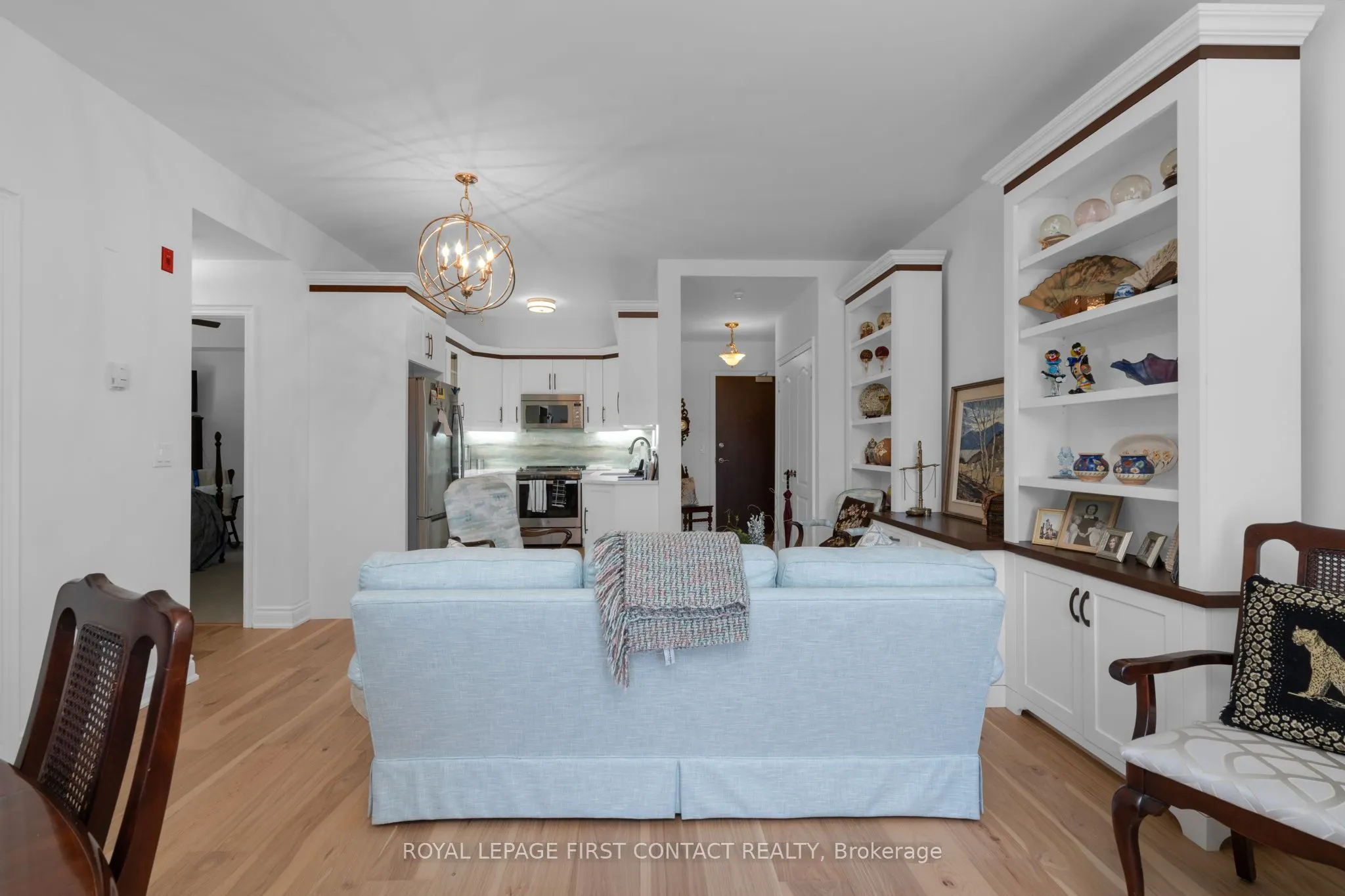 200 Collier Street #104