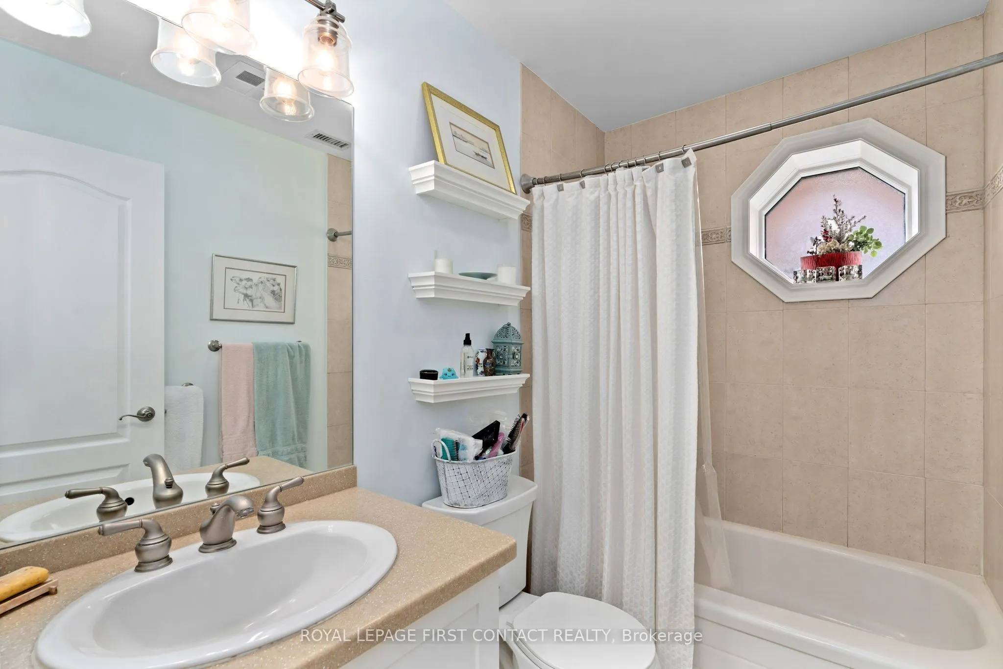 200 Collier Street #104