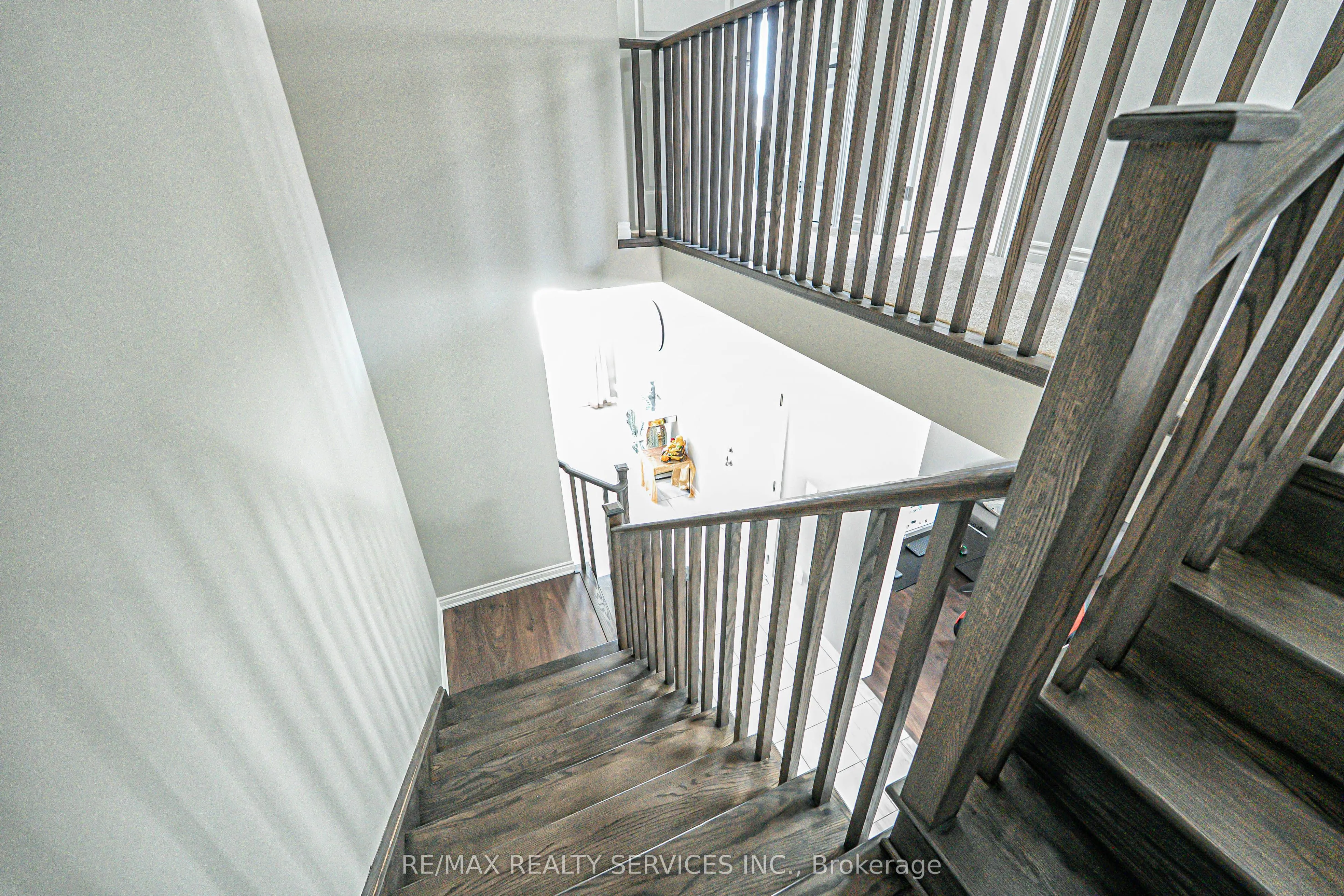 207 Cubitt Street