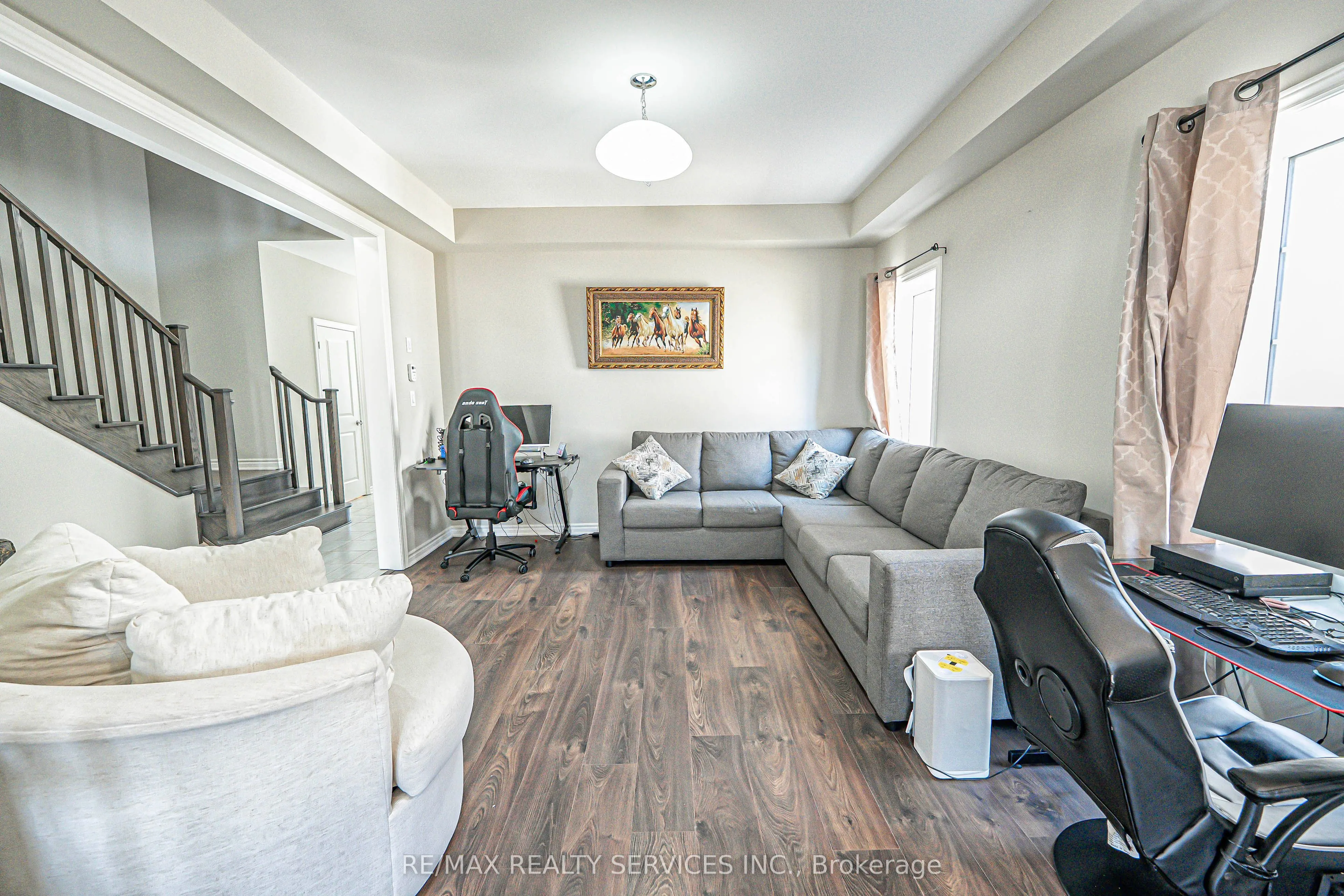 207 Cubitt Street