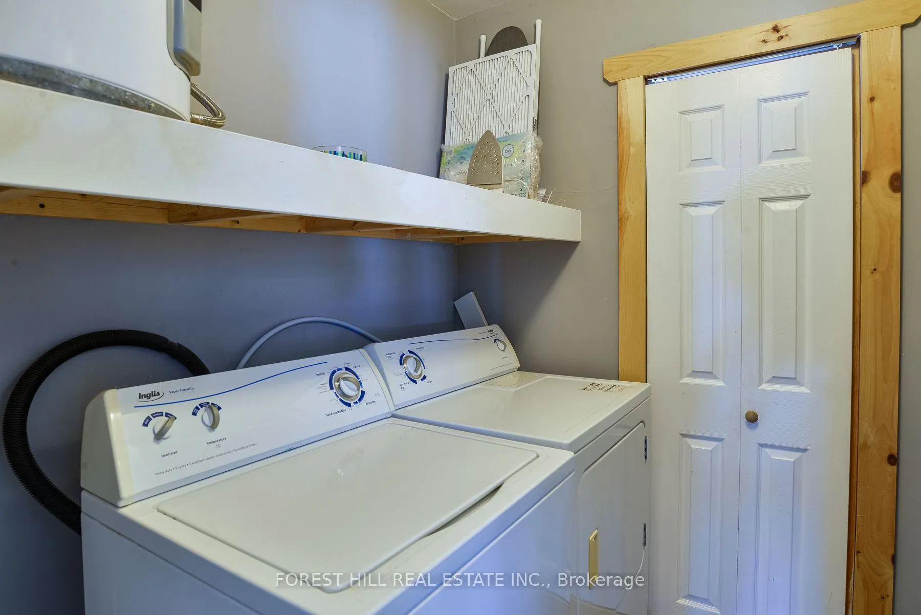 4099 Glen Cedar Drive