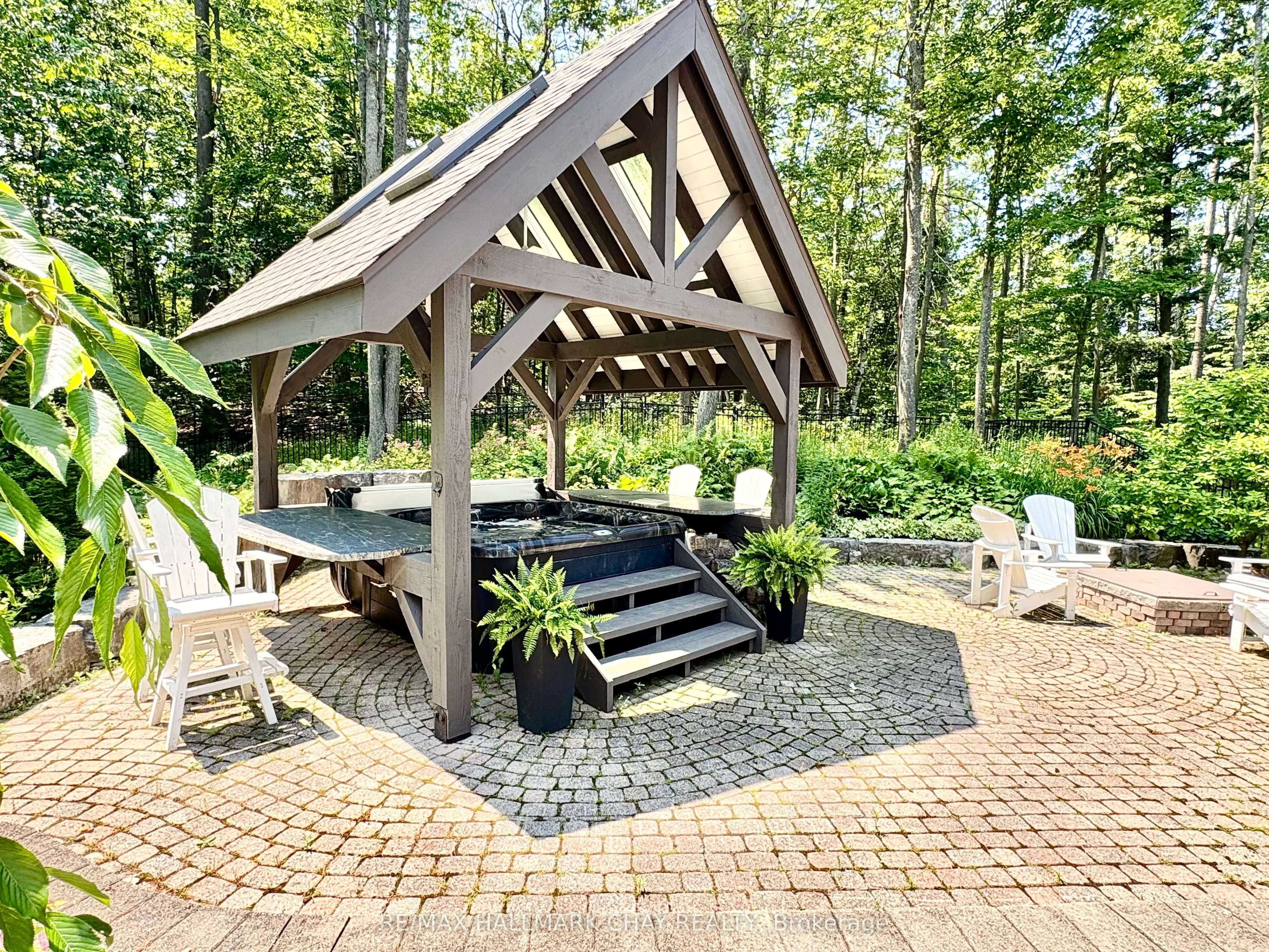 11 Park Trail