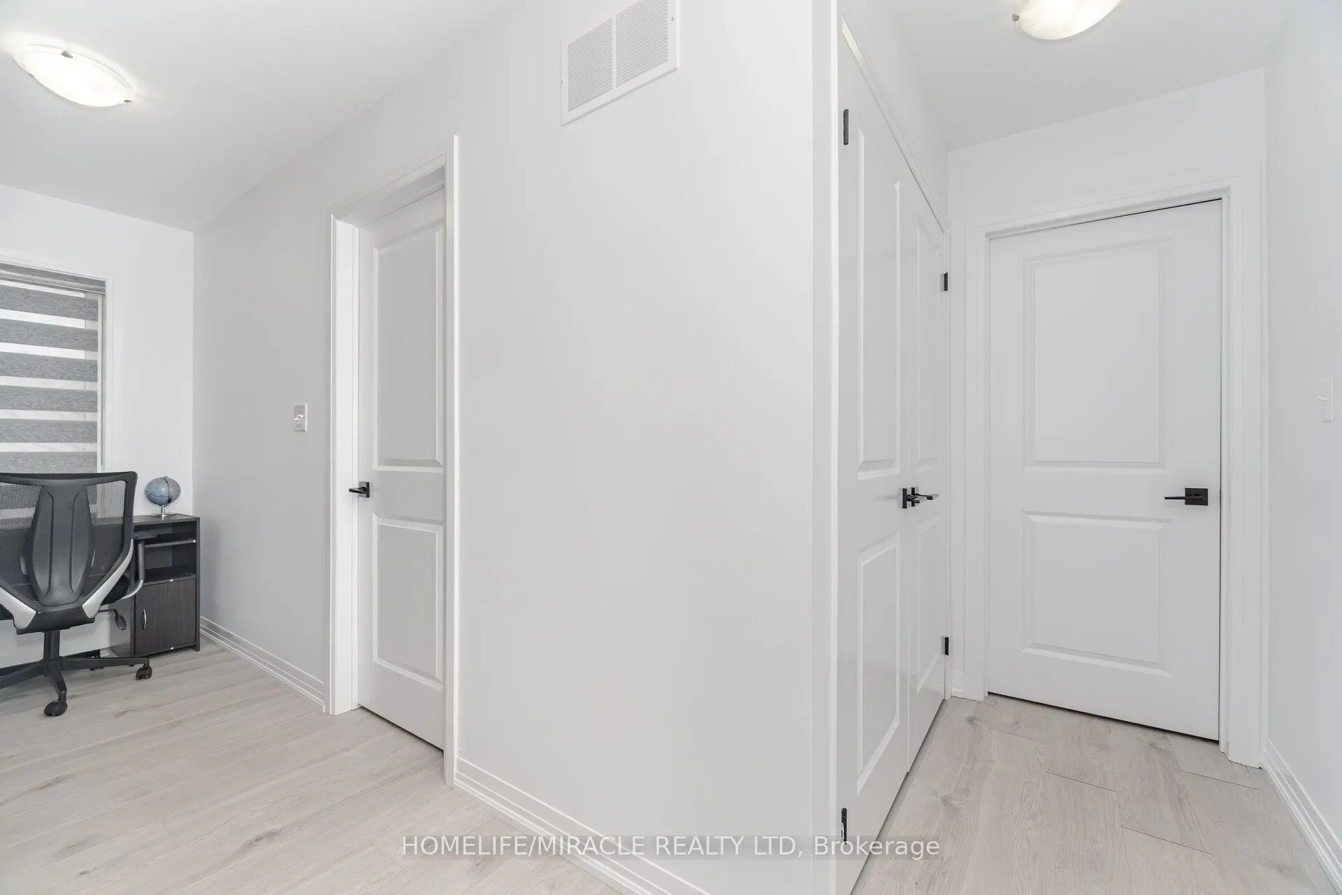 92 Fairlane Avenue