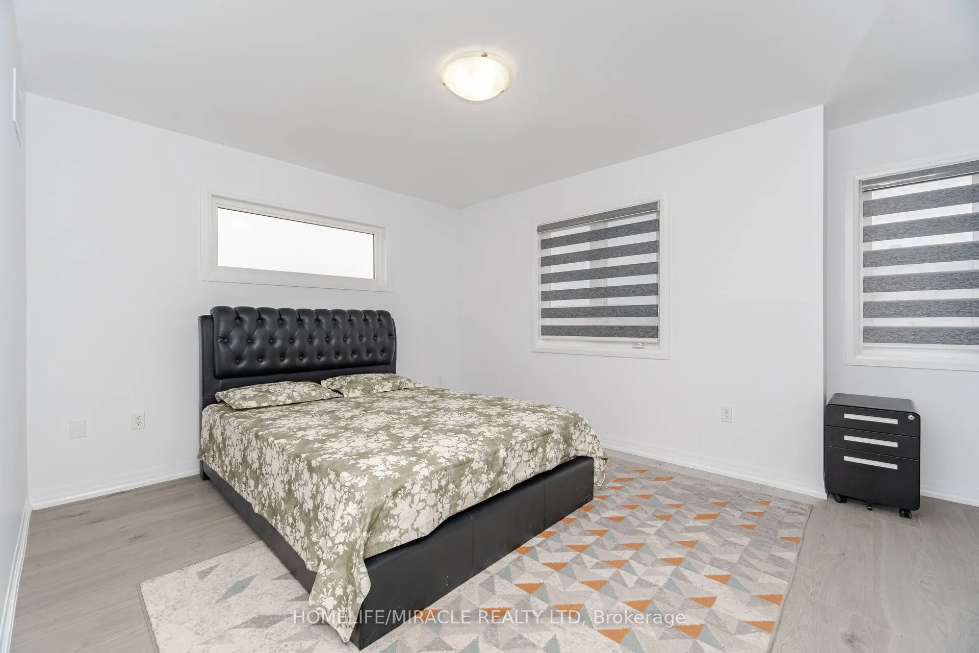 92 Fairlane Avenue