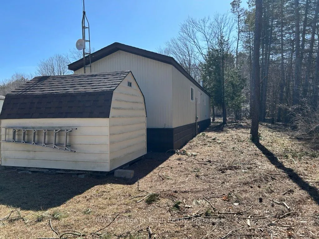5263 Elliott Side Road, #37
