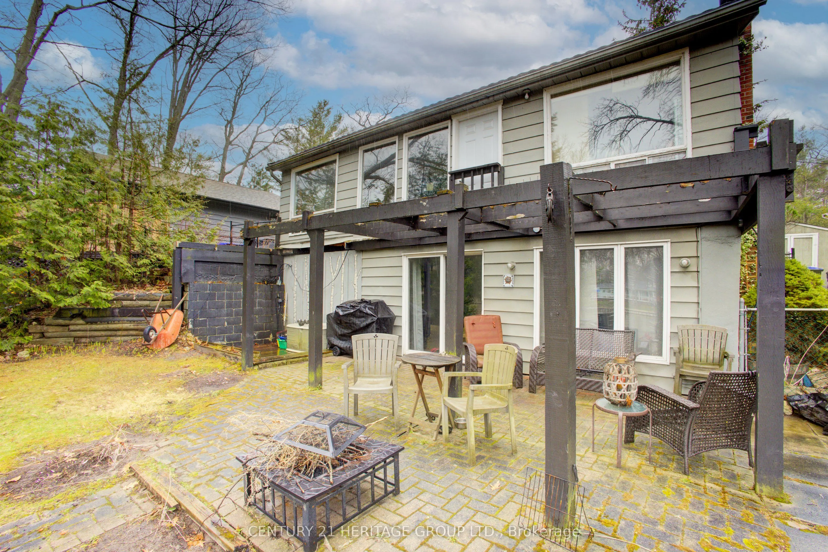 103 Sunnidale Road S