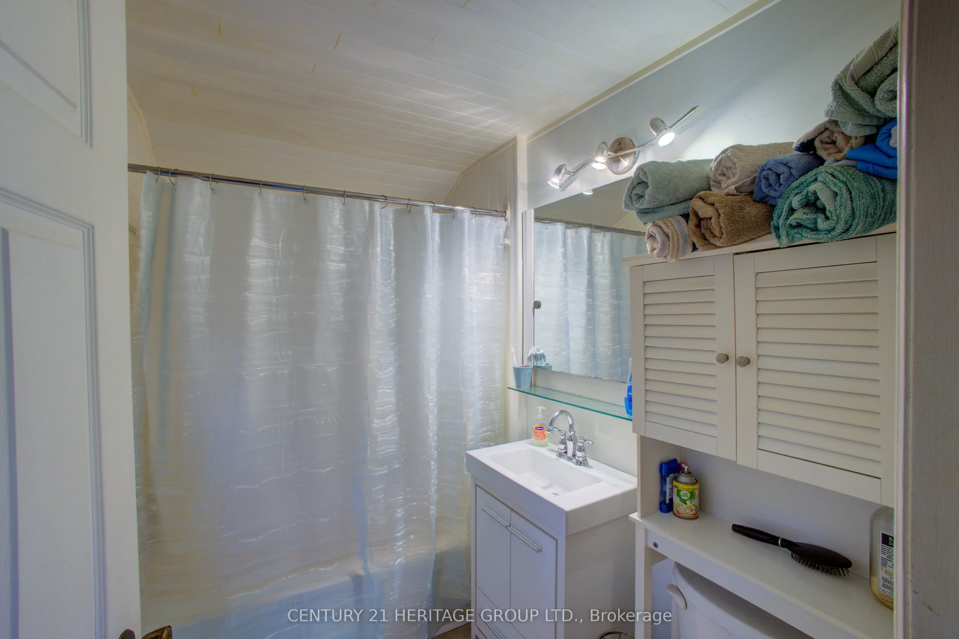 103 Sunnidale Road S