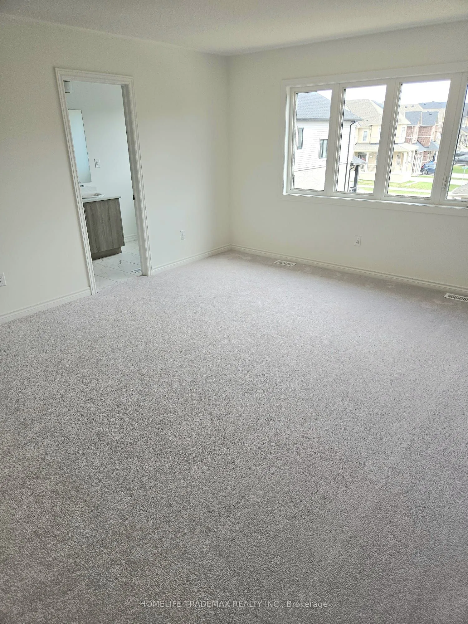 16 West Oak Trail