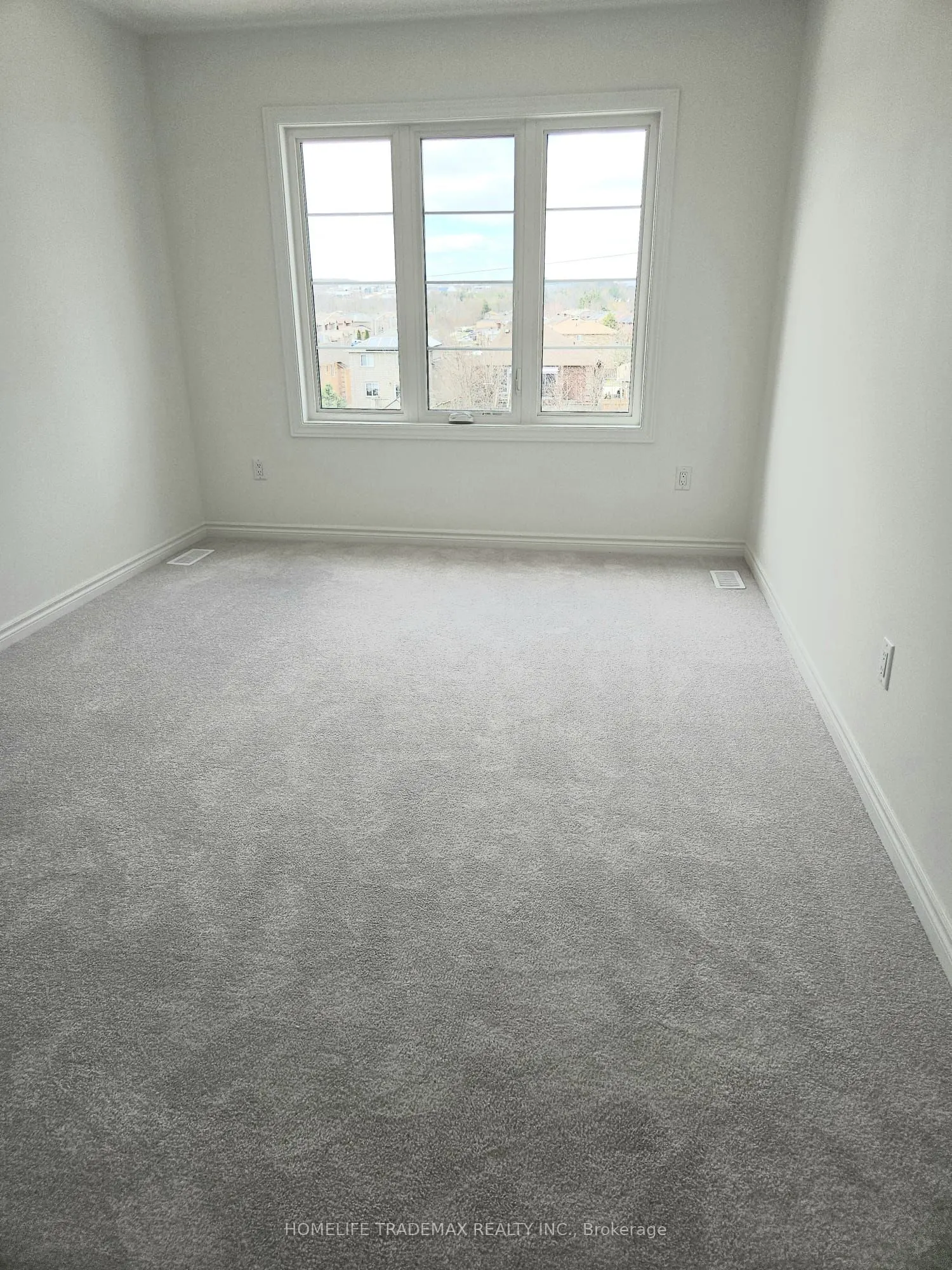 16 West Oak Trail