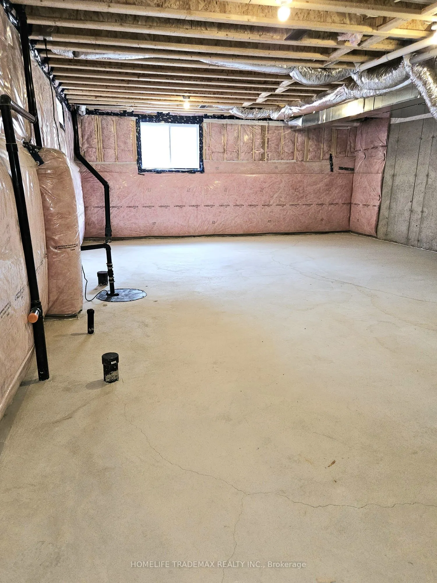 16 West Oak Trail