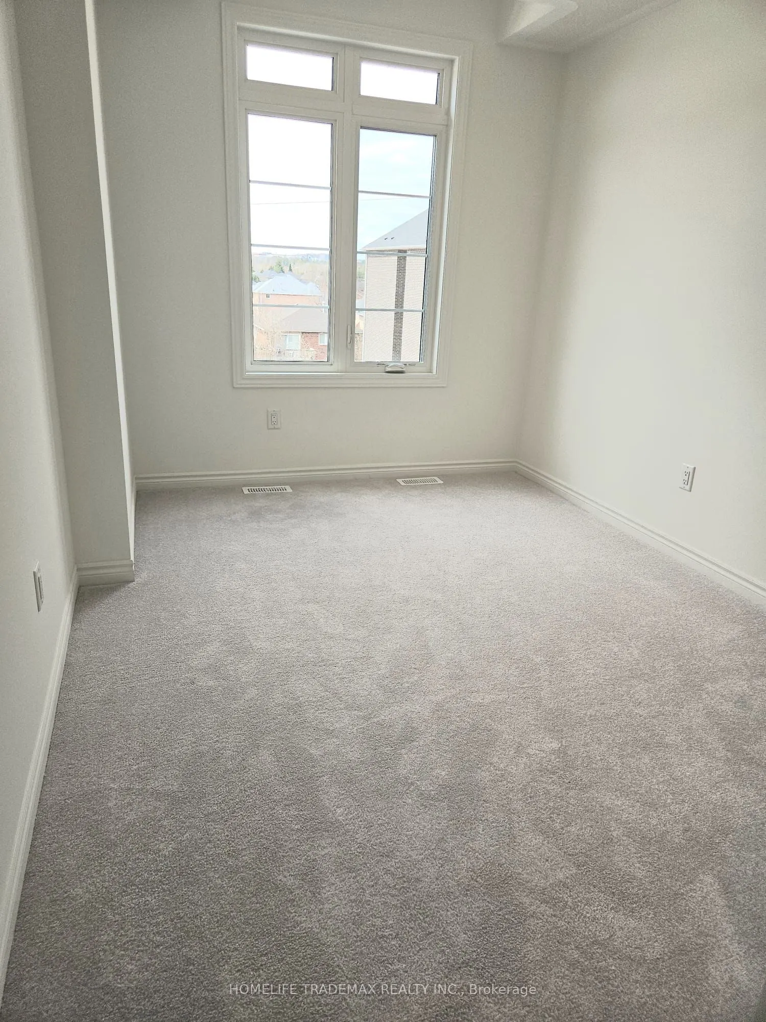16 West Oak Trail