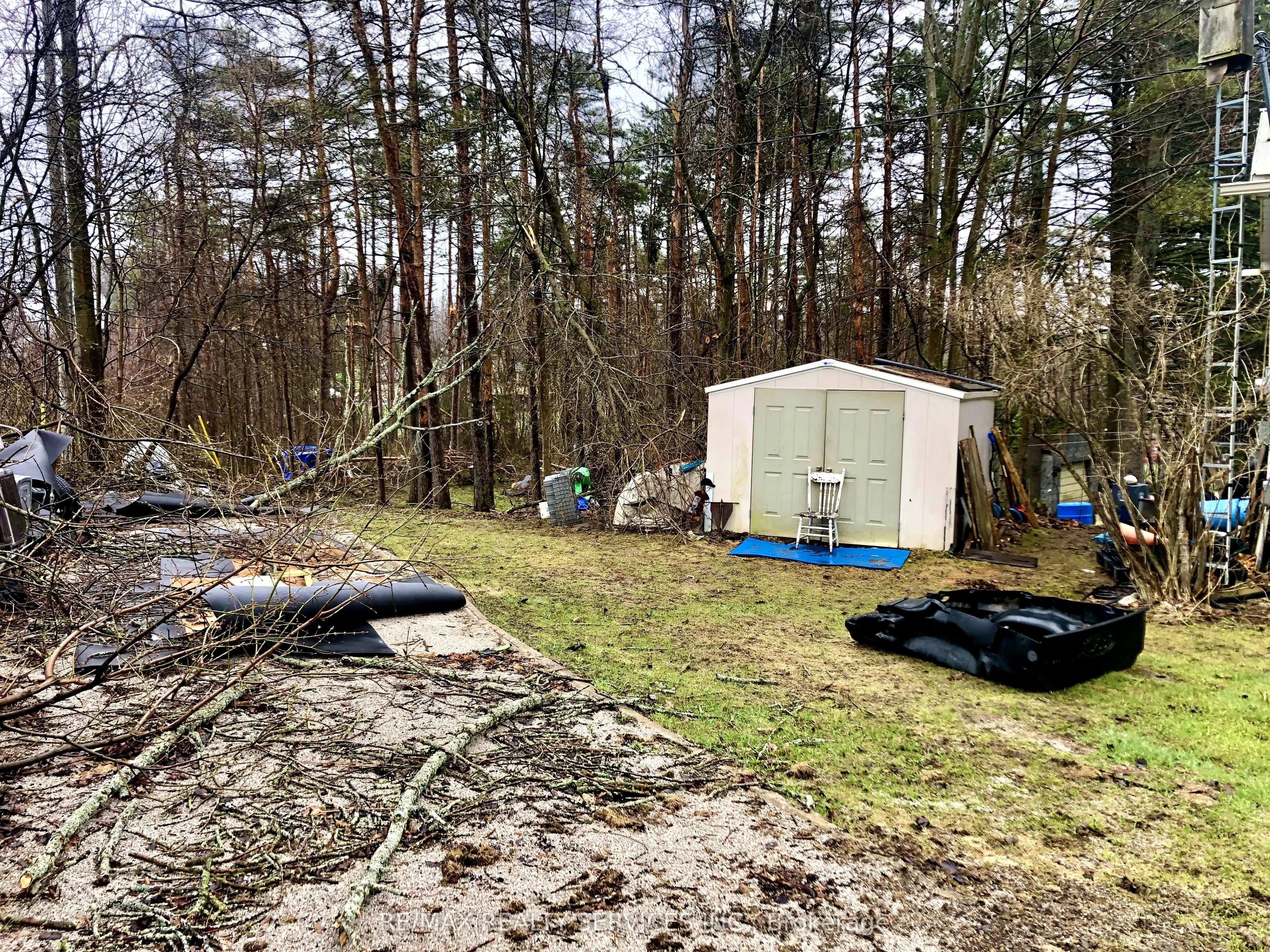 8570 Hwy 12
