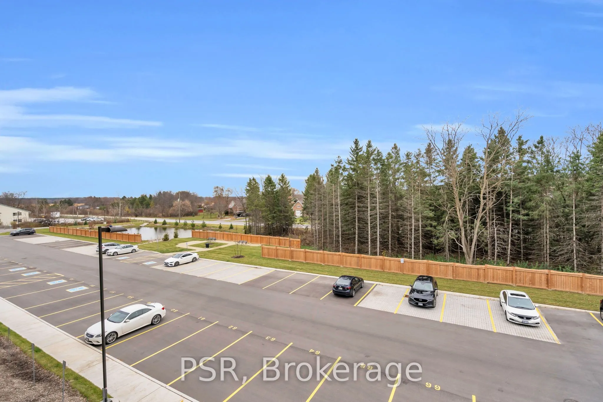 121 Mary Street, #309